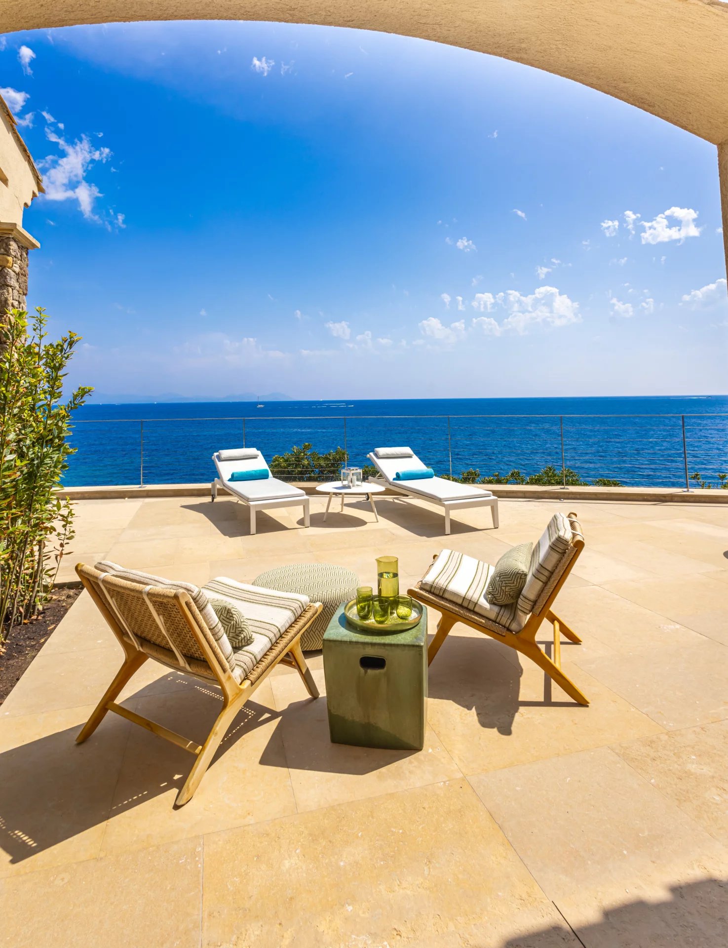 Waterfront villa with direct sea access in Saint-Tropez