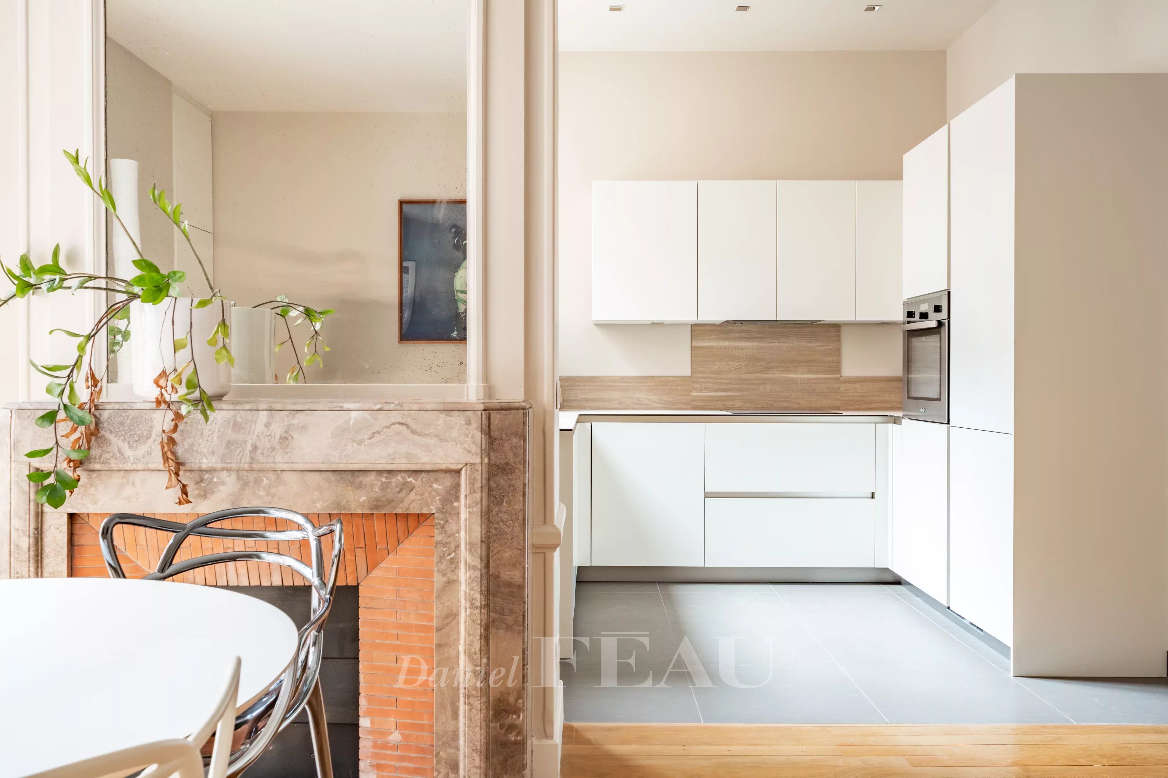 Sale Apartment Neuilly-sur-Seine