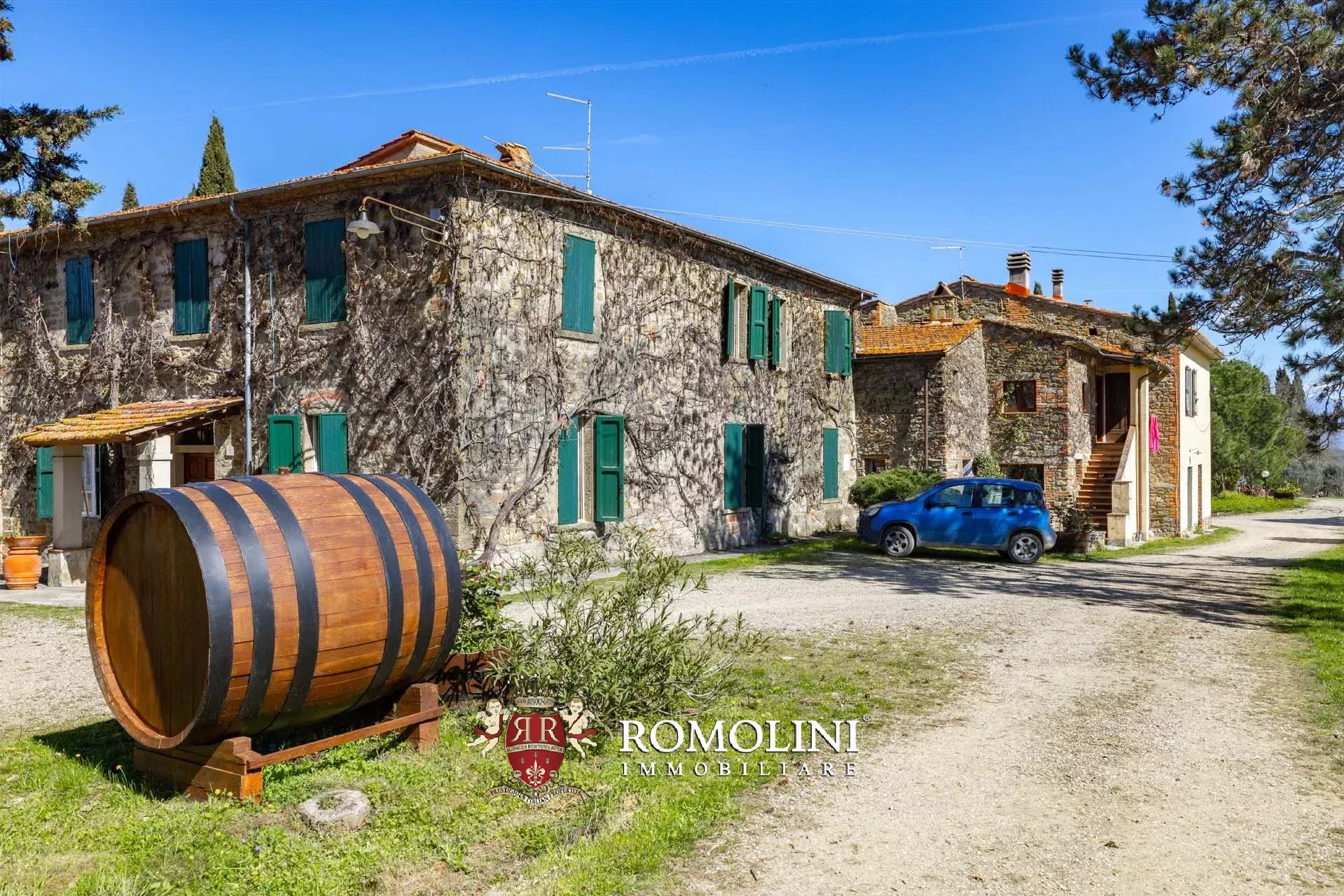 19 Bedroom Vineyard's Image 86