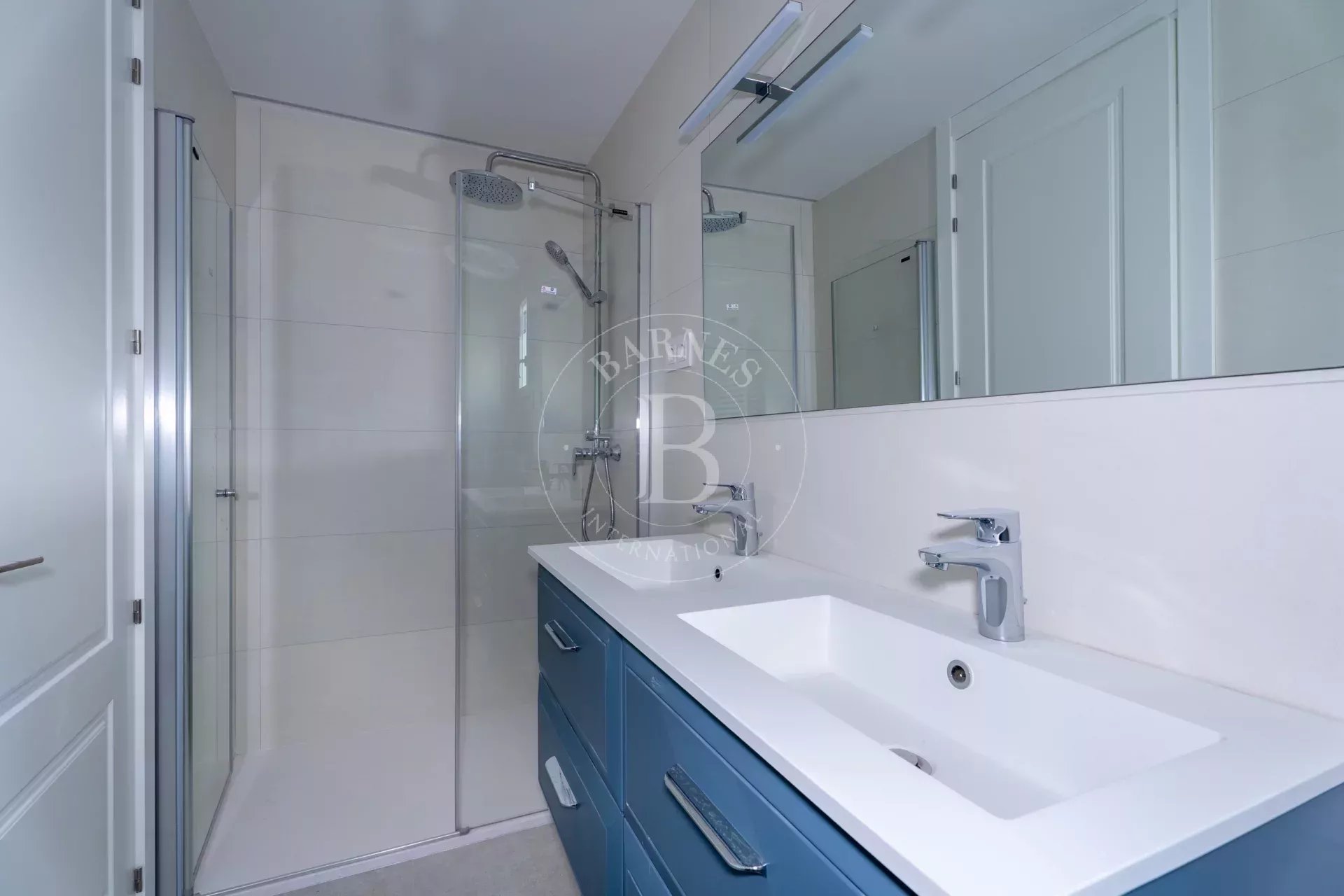 Daire Madrid - picture 15