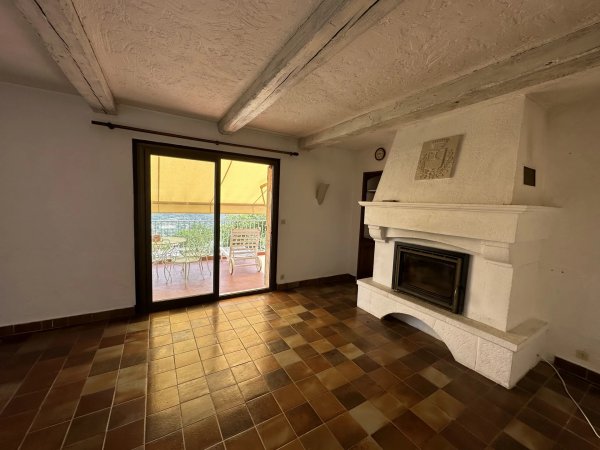 Villa - 5 bedroom - Tourrettes-sur-Loup - panoramic Seaview - terraces — photo 7