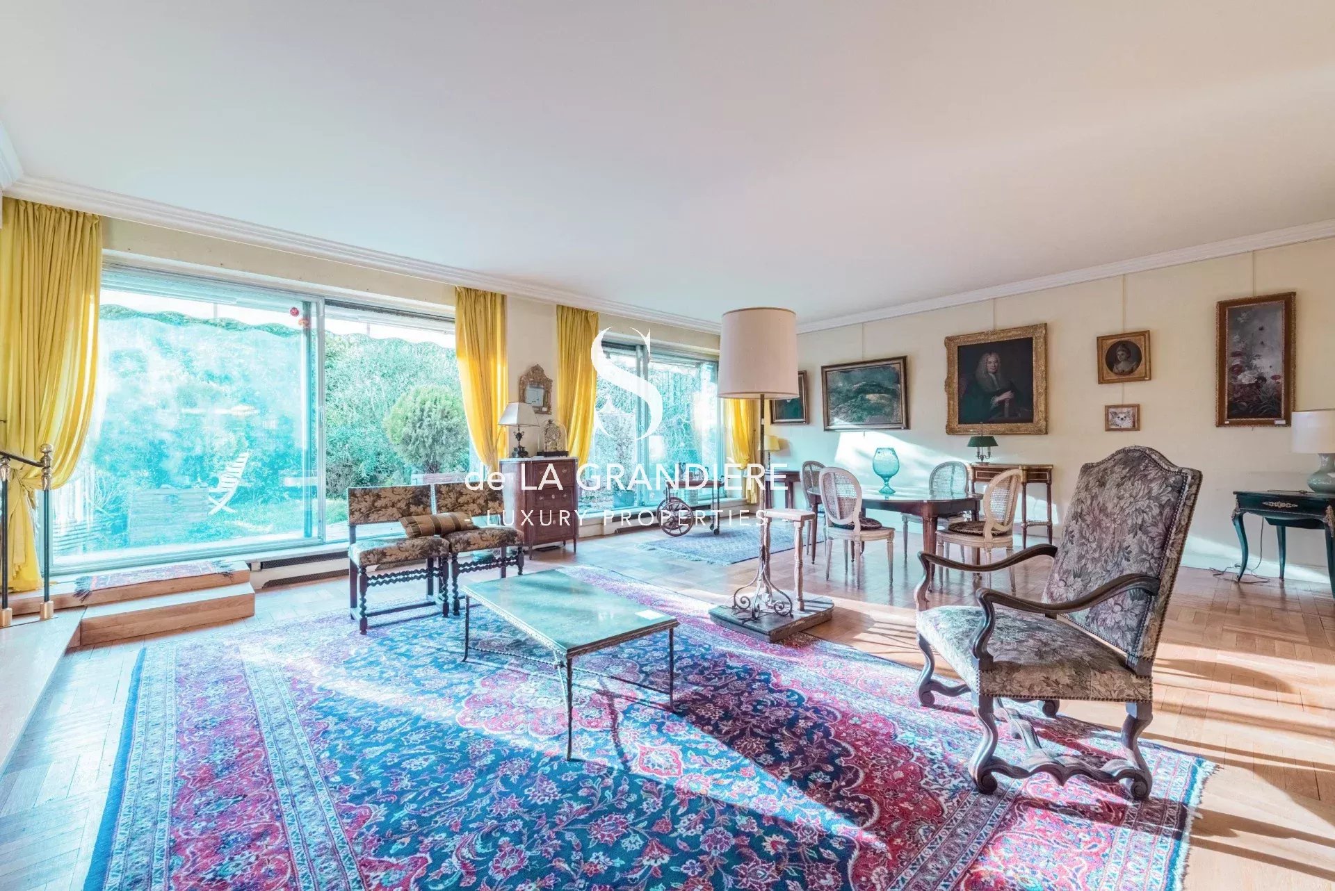 Paris 16ème - avenue Georges Mandel - 183m2