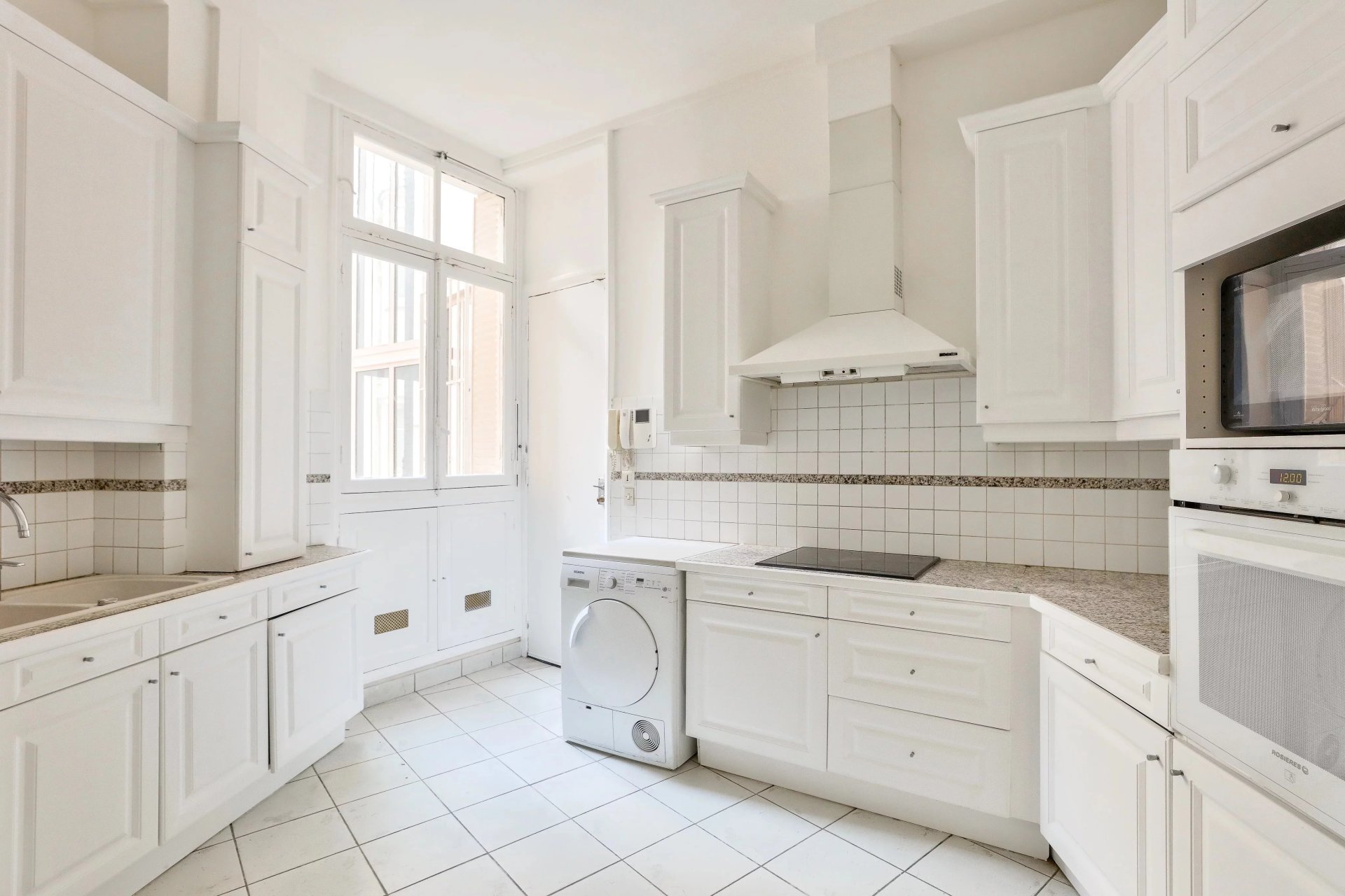 4 Bedroom Apartment/Flat's Image 4