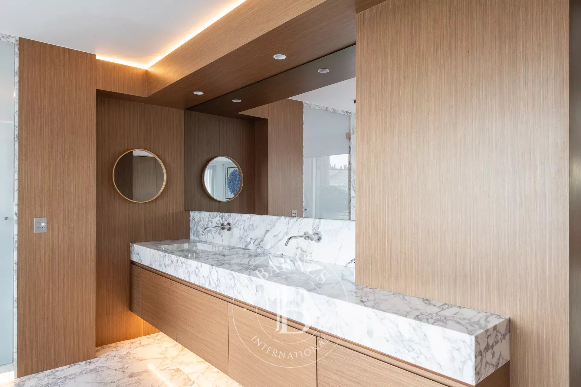 Dubleks Paris 8ème - picture 12