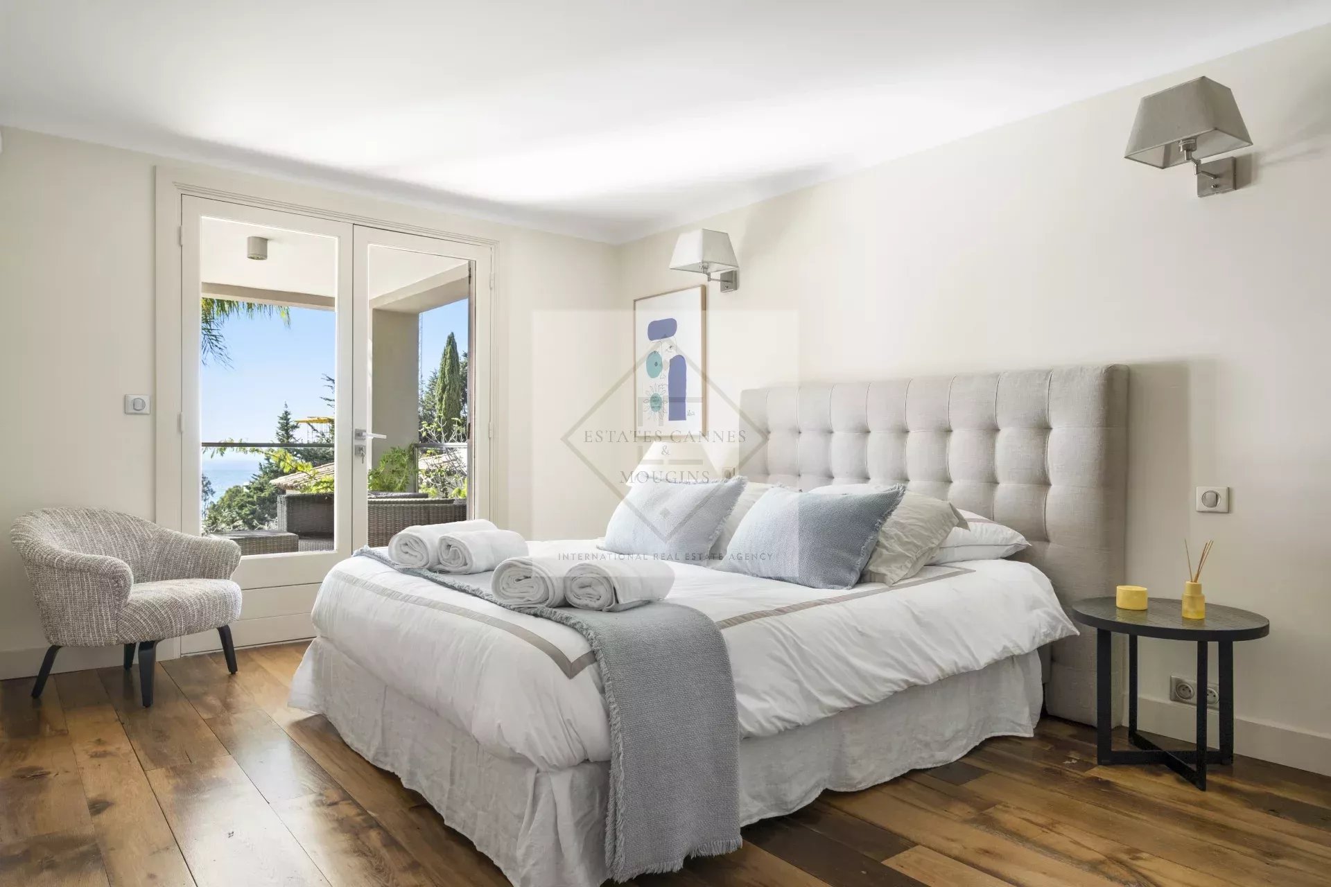 Villa à Cannes dans le quartier de la Californie — photo 14