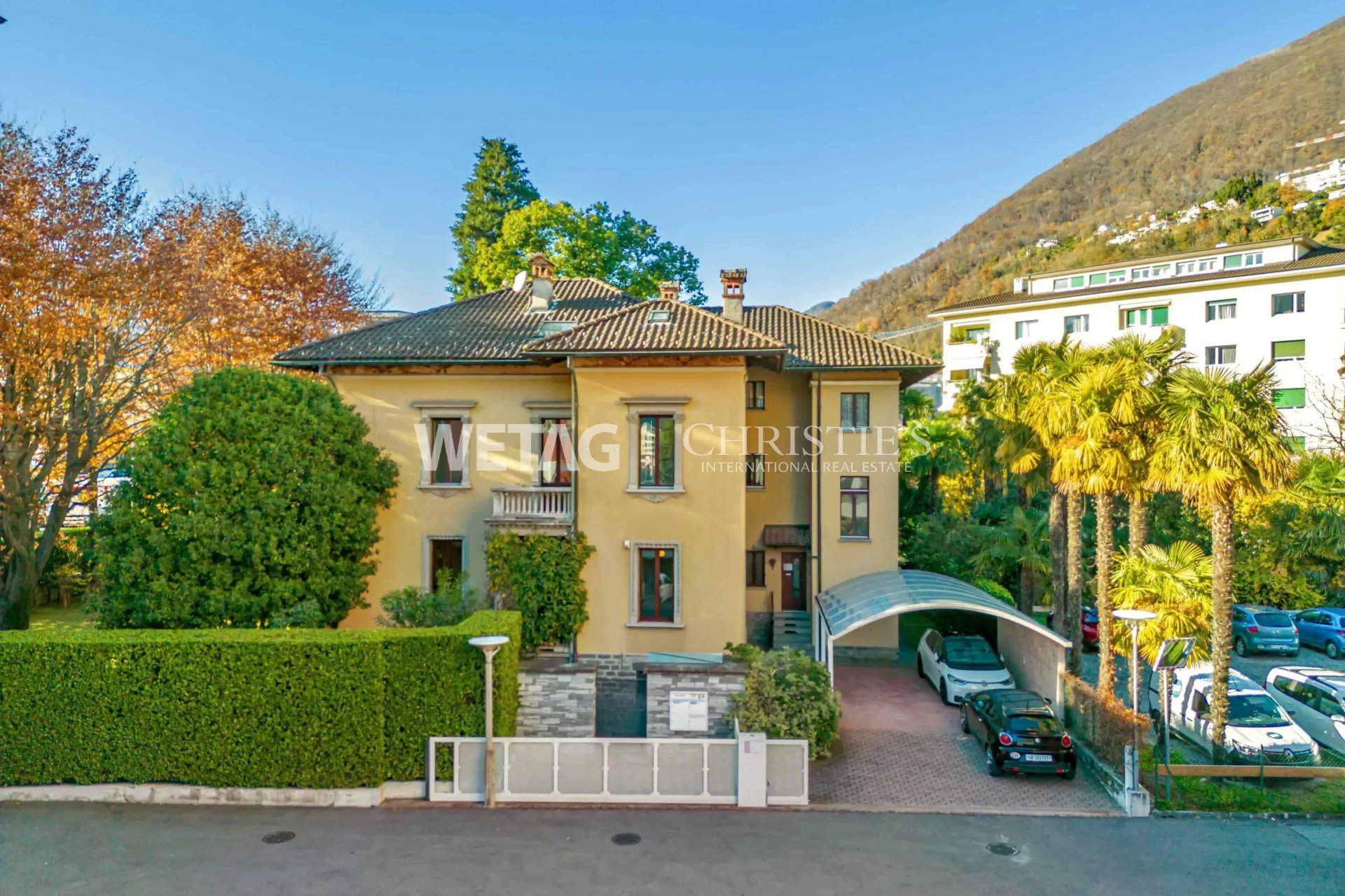7 Bedroom Villa/Townhouse's Image 11