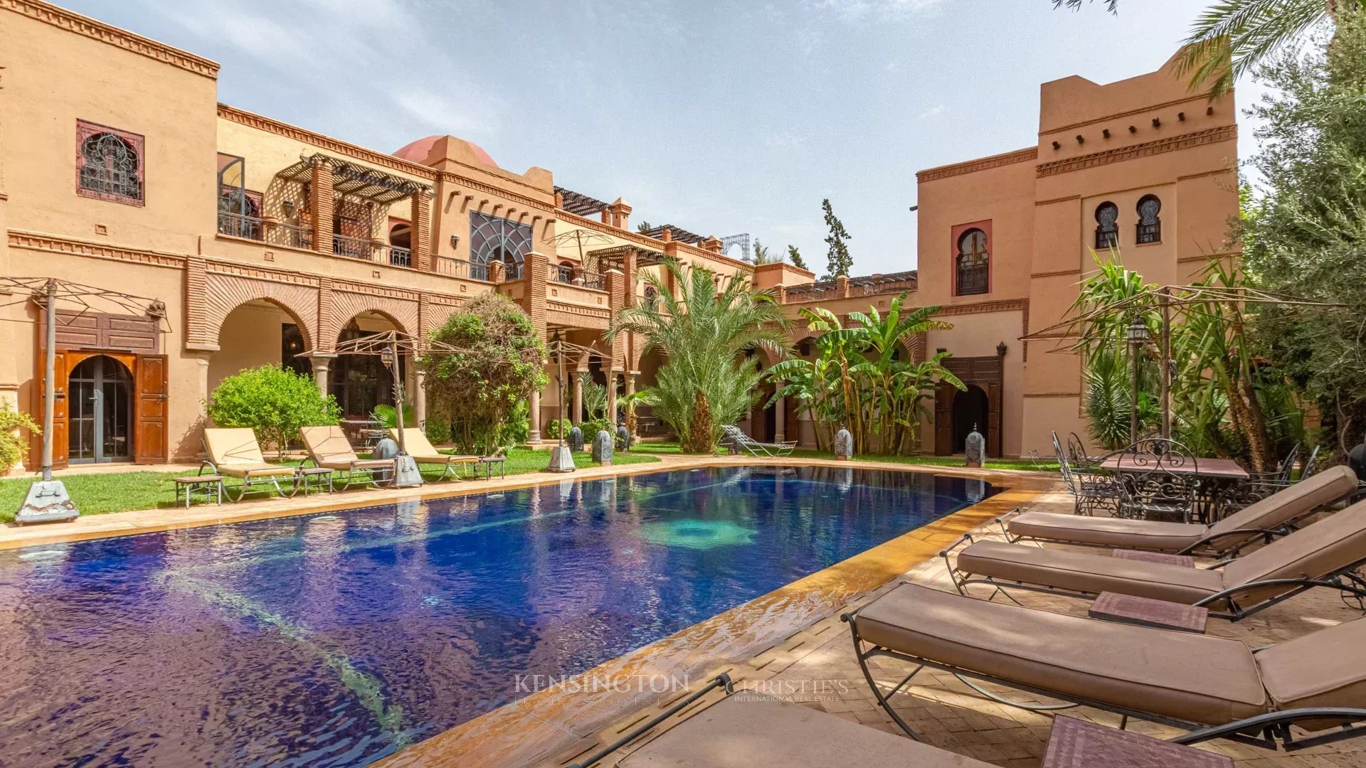 10 Bedroom Villa/Townhouse's Image 51