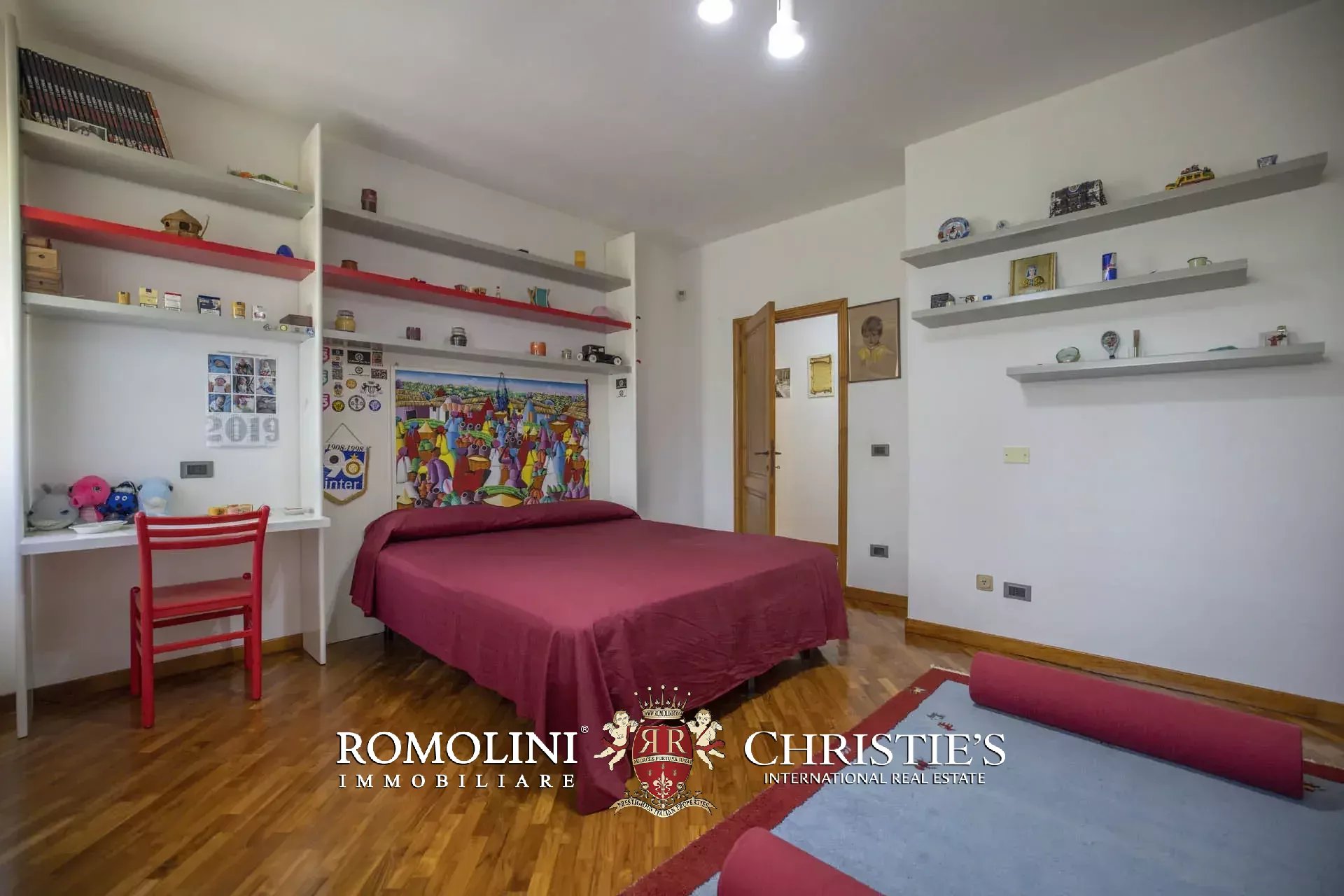 5 Bedroom Villa/Townhouse's Image 55