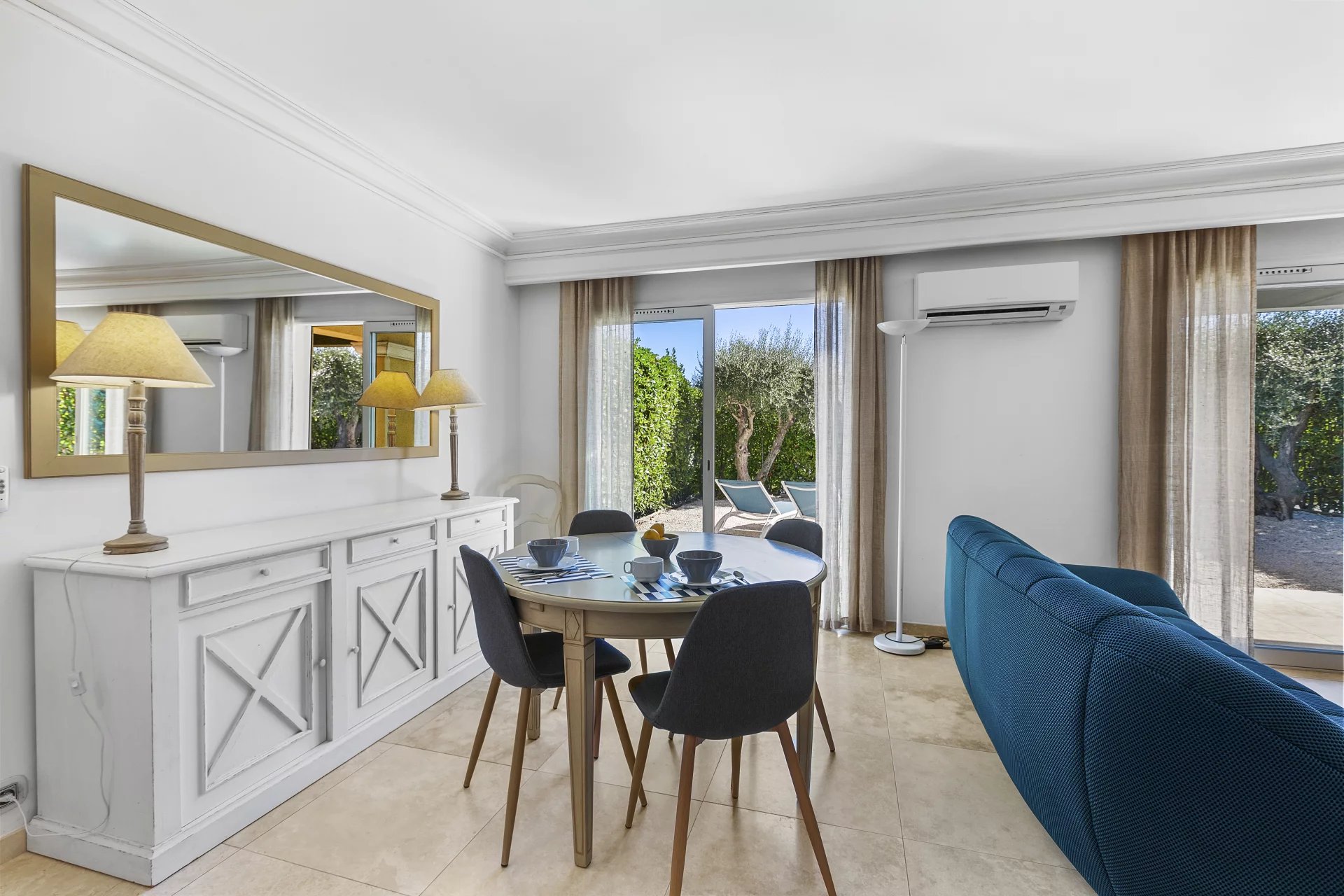 Recent villa in a secure domain - Sainte Maxime