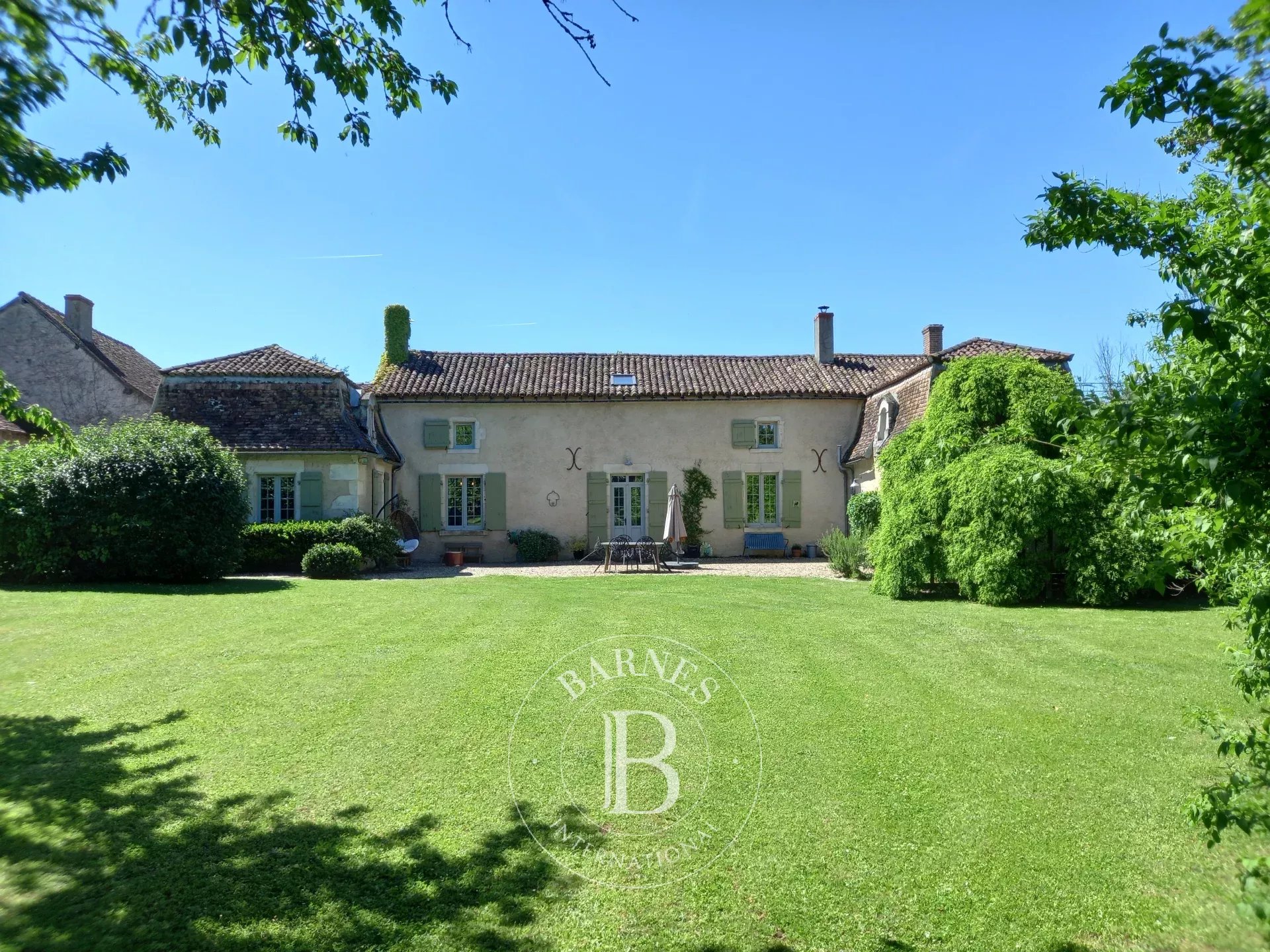 Manoir Saint-Savin  -  ref 86506310 (picture 2)