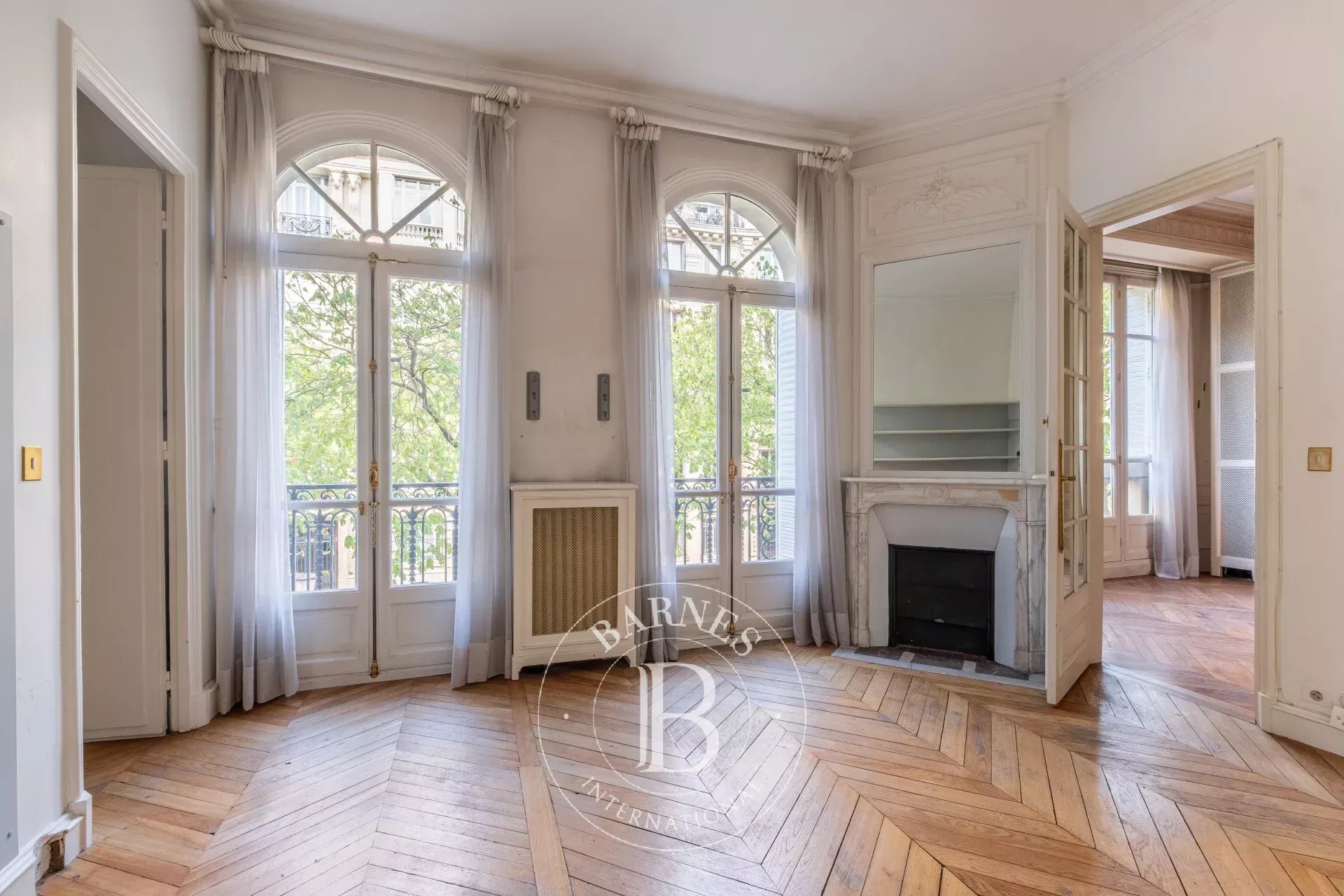 Paris  - Apartment 4 Bedrooms - picture 15