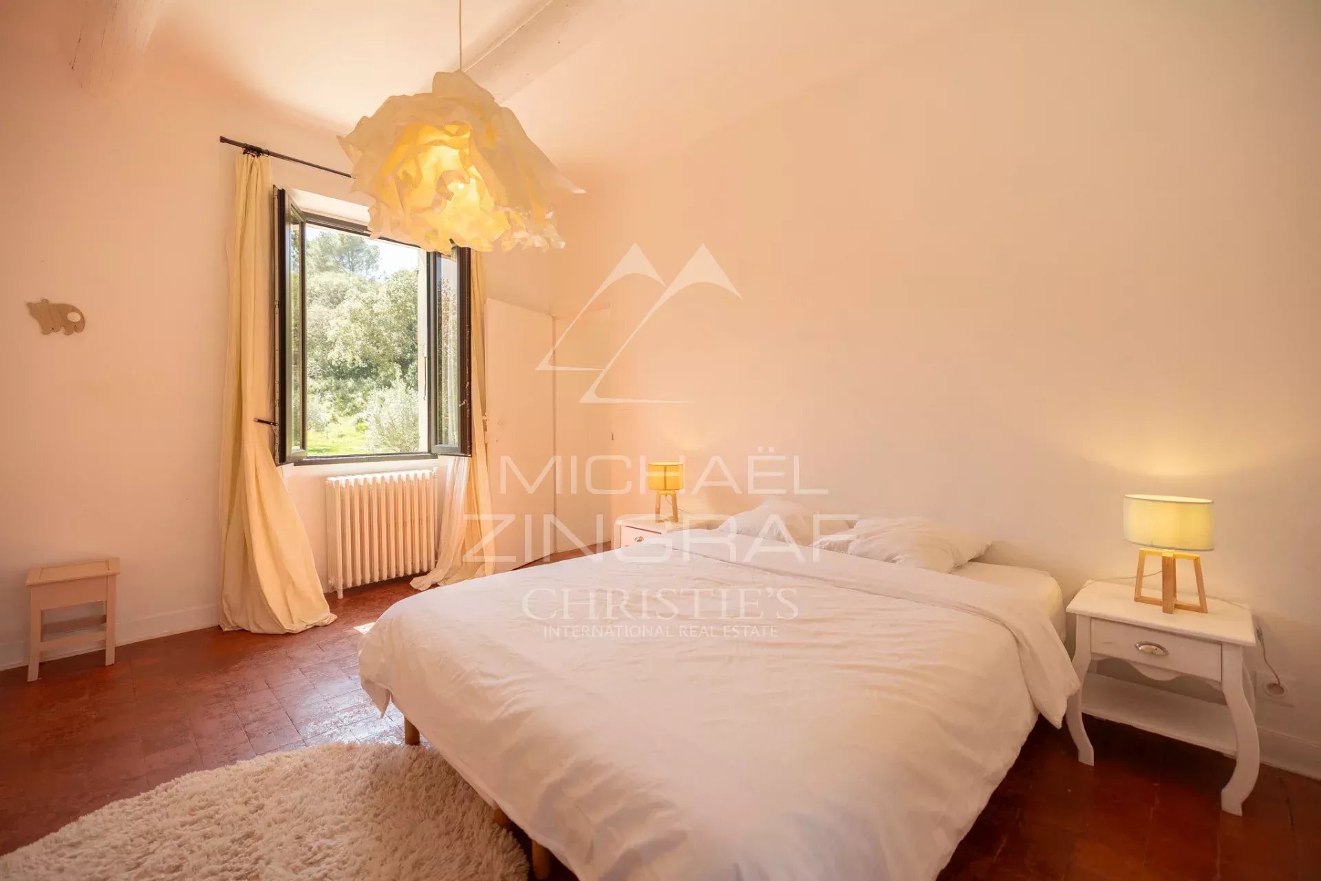 6 Bedroom Villa/Townhouse's Image 7