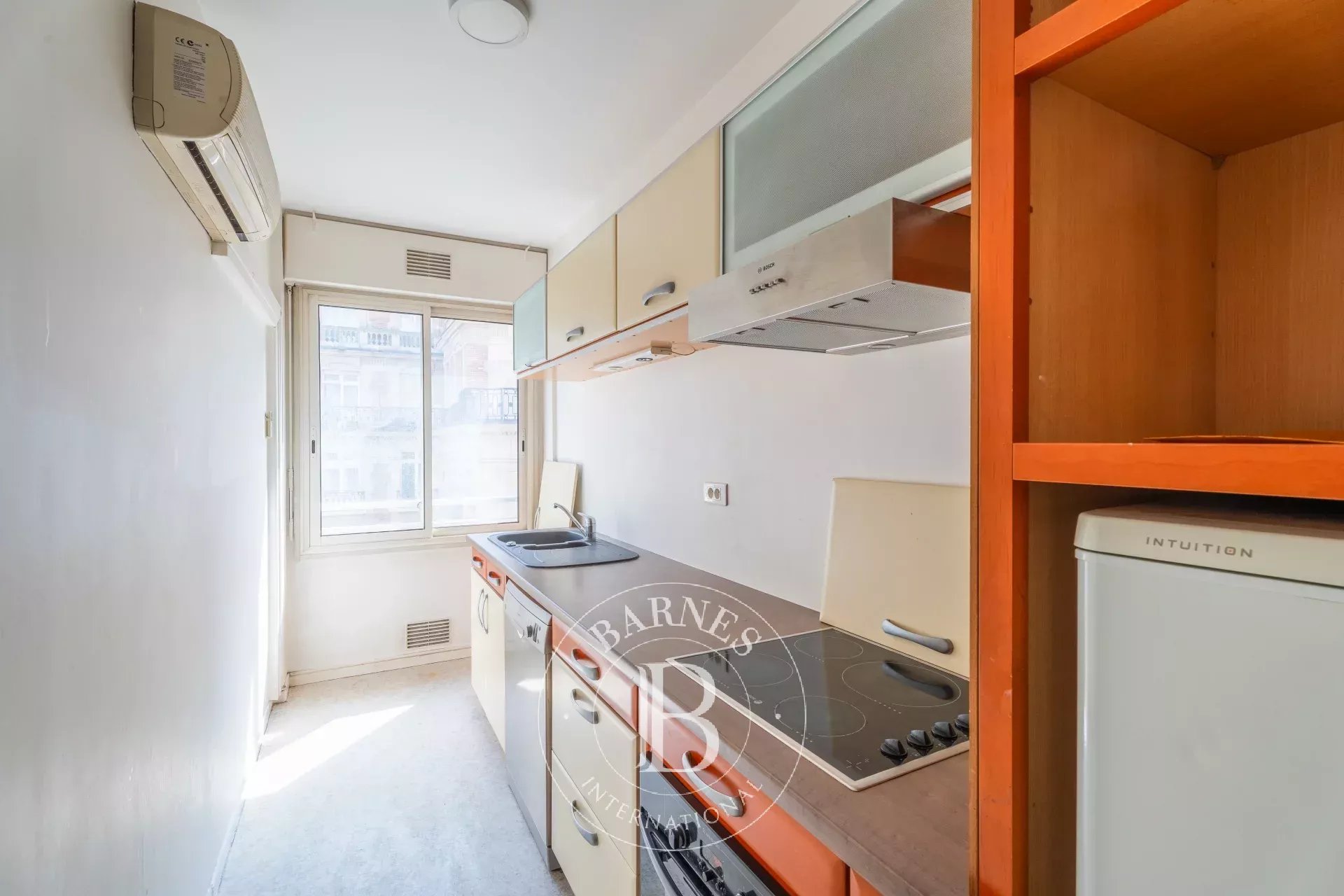 Daire Paris 8ème - picture 9