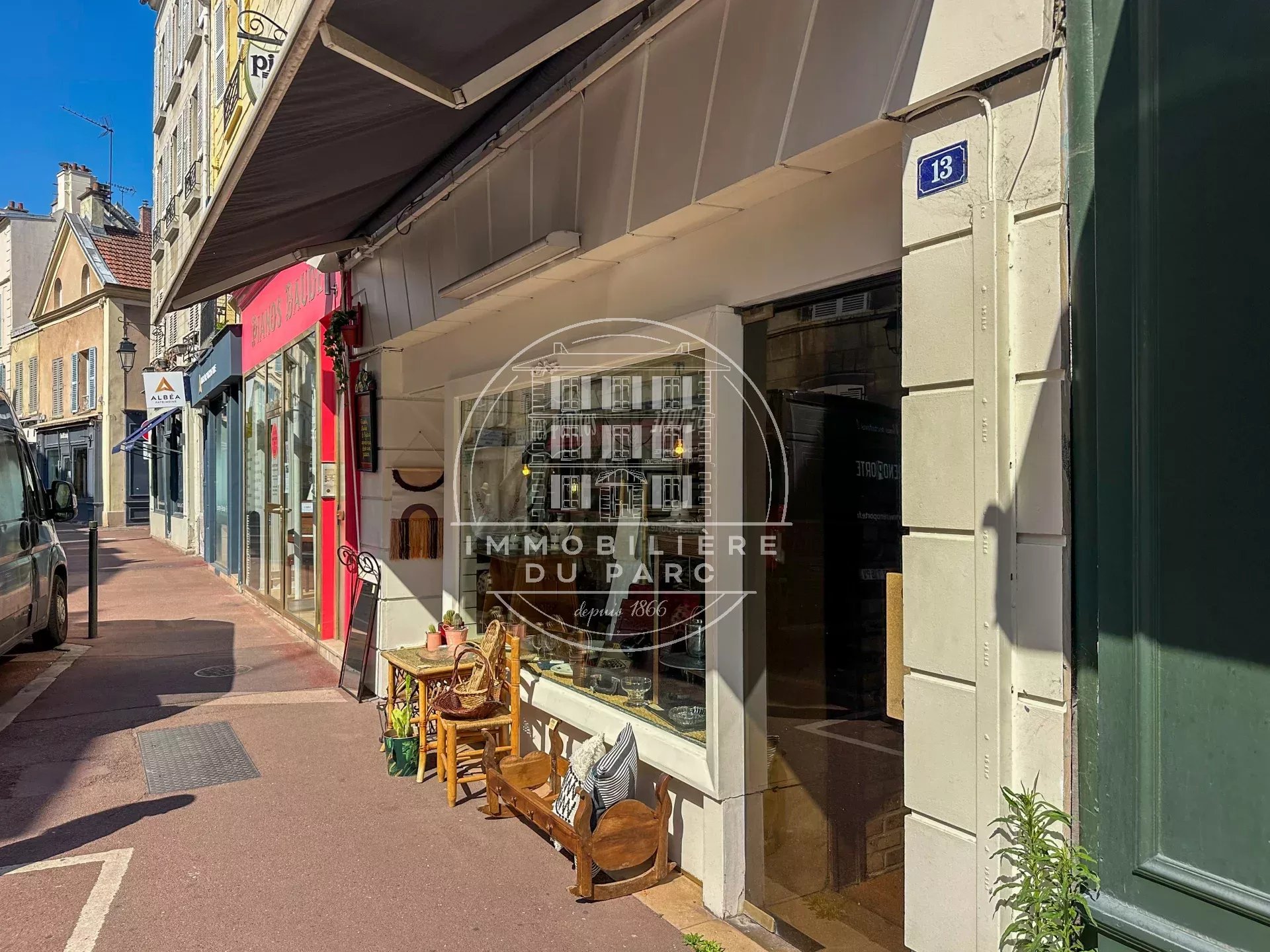 Agence immobilière de 