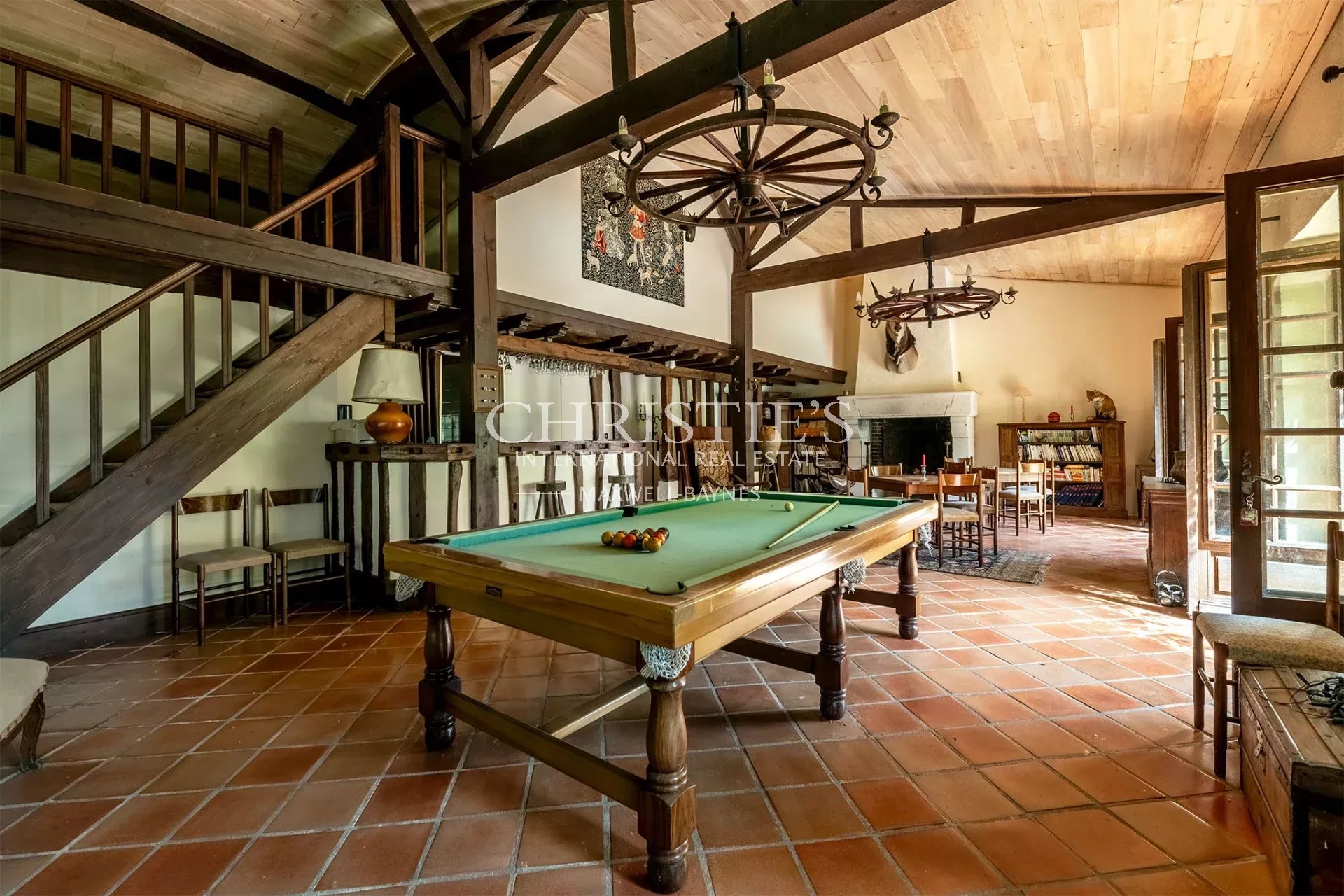 14 Bedroom Villa/Townhouse's Image 21