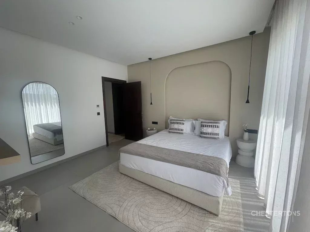  Image of Villa - 5 Bedrooms for Sale in Marrakech-Ménara-Marrakech-Morocco, Image 13