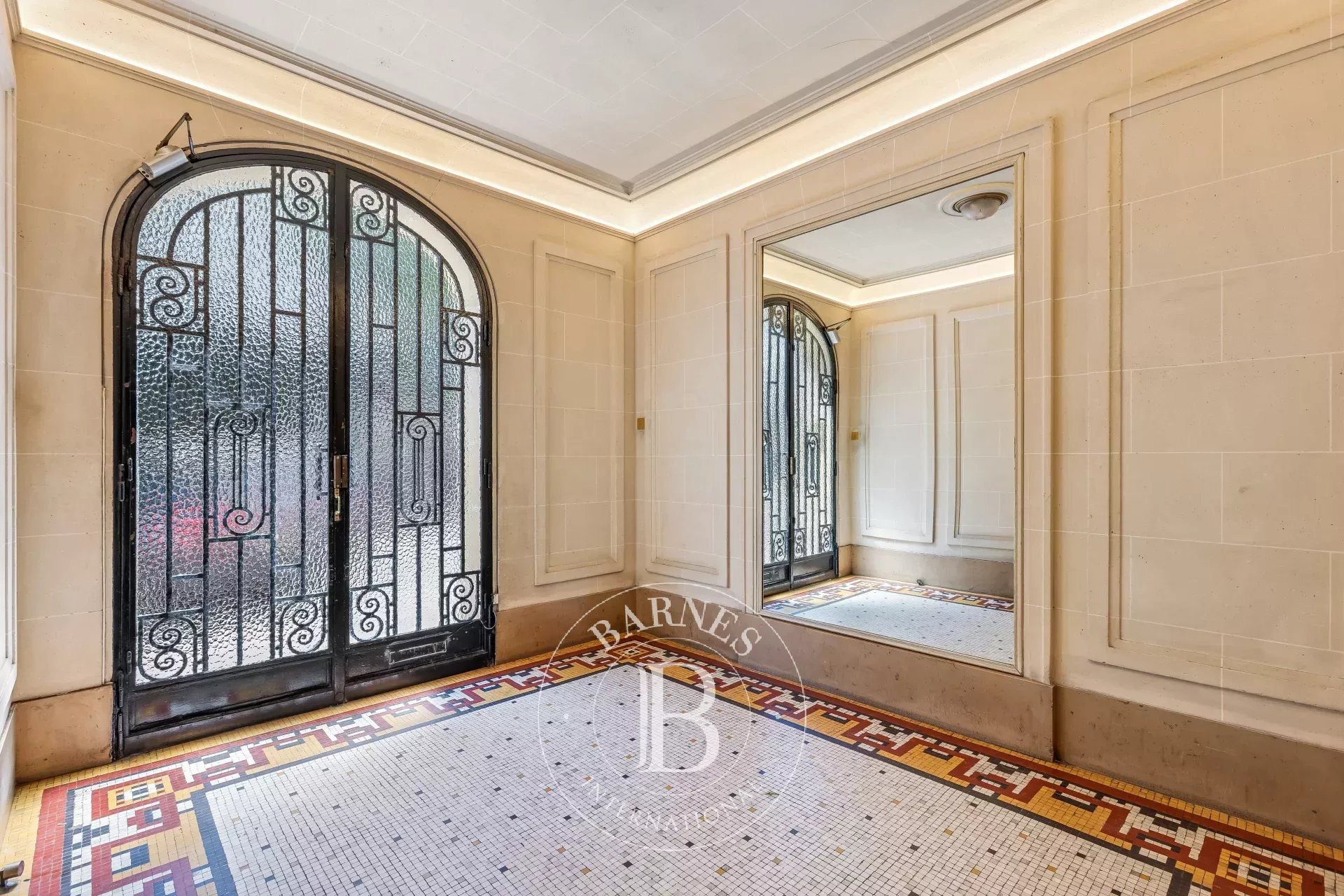 Paris  - Apartment 2 Bedrooms - picture 12