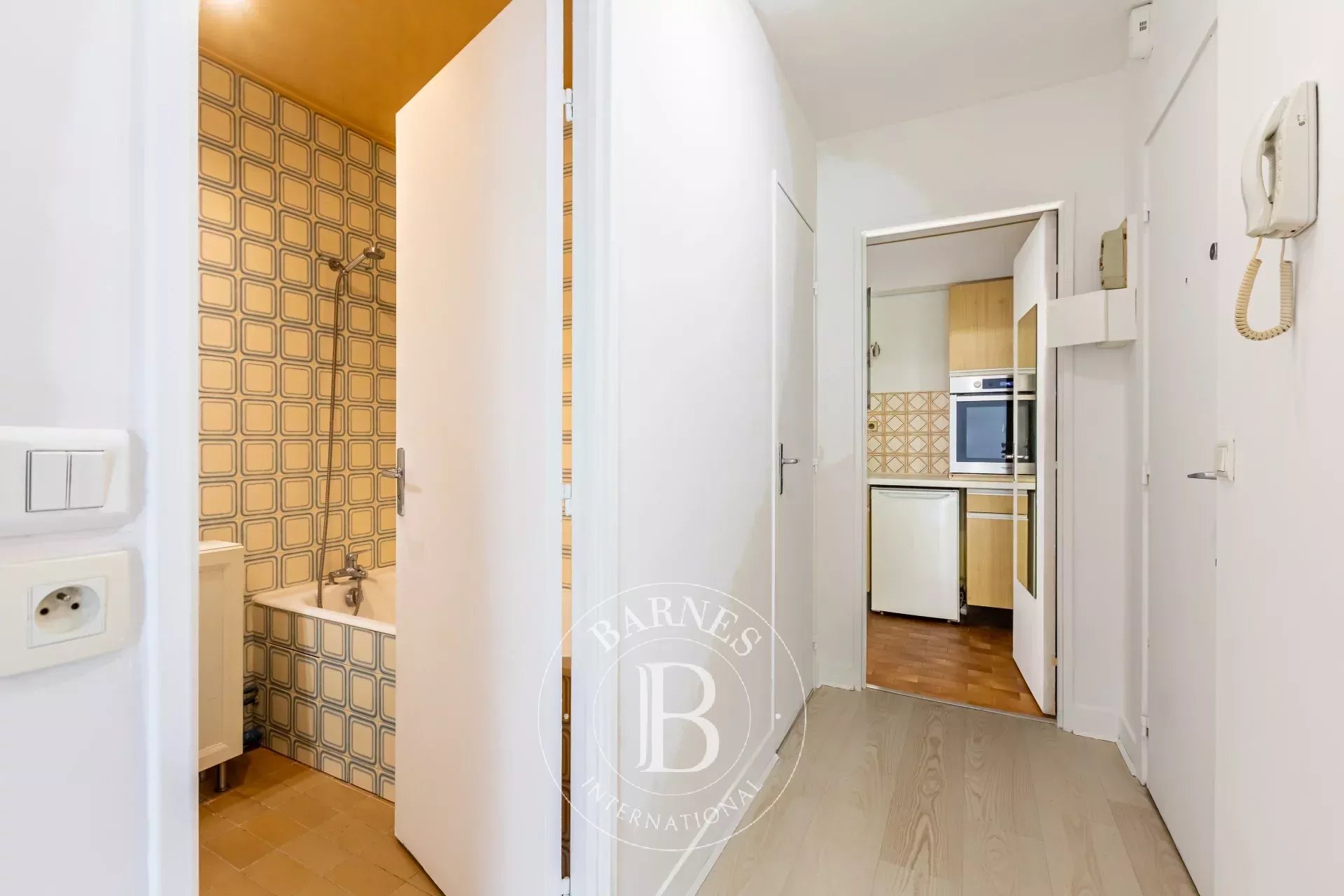 Paris  - Apartment  - picture 9