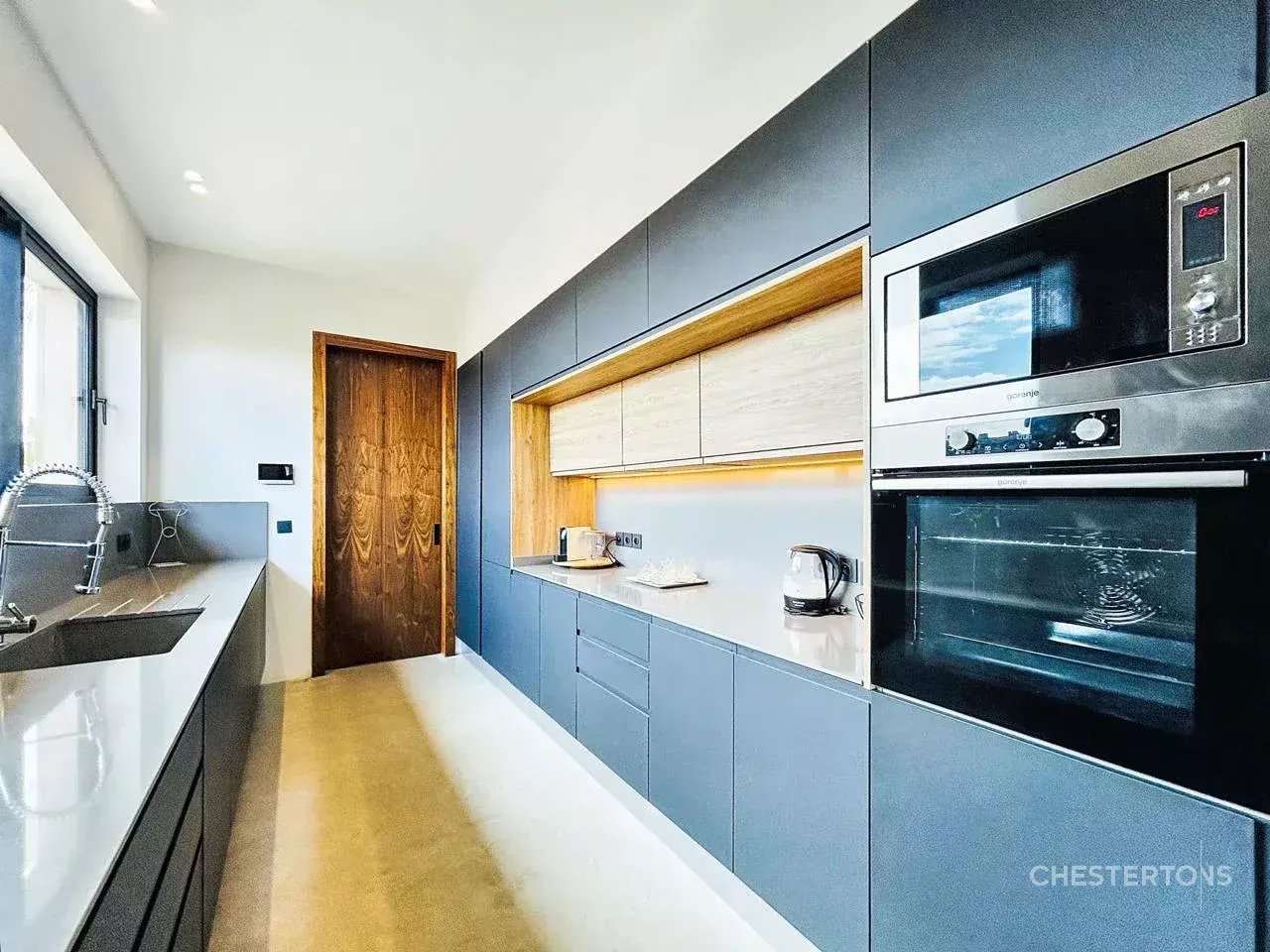 Image of Villa - 5 Bedrooms for Sale in Marrakech-Ménara-Marrakech-Morocco, Image 30