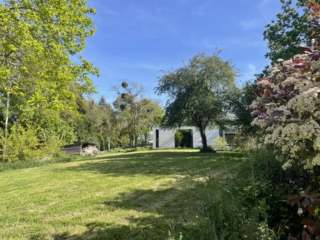 Maison d’Architecte –BORDS DE RANCE –