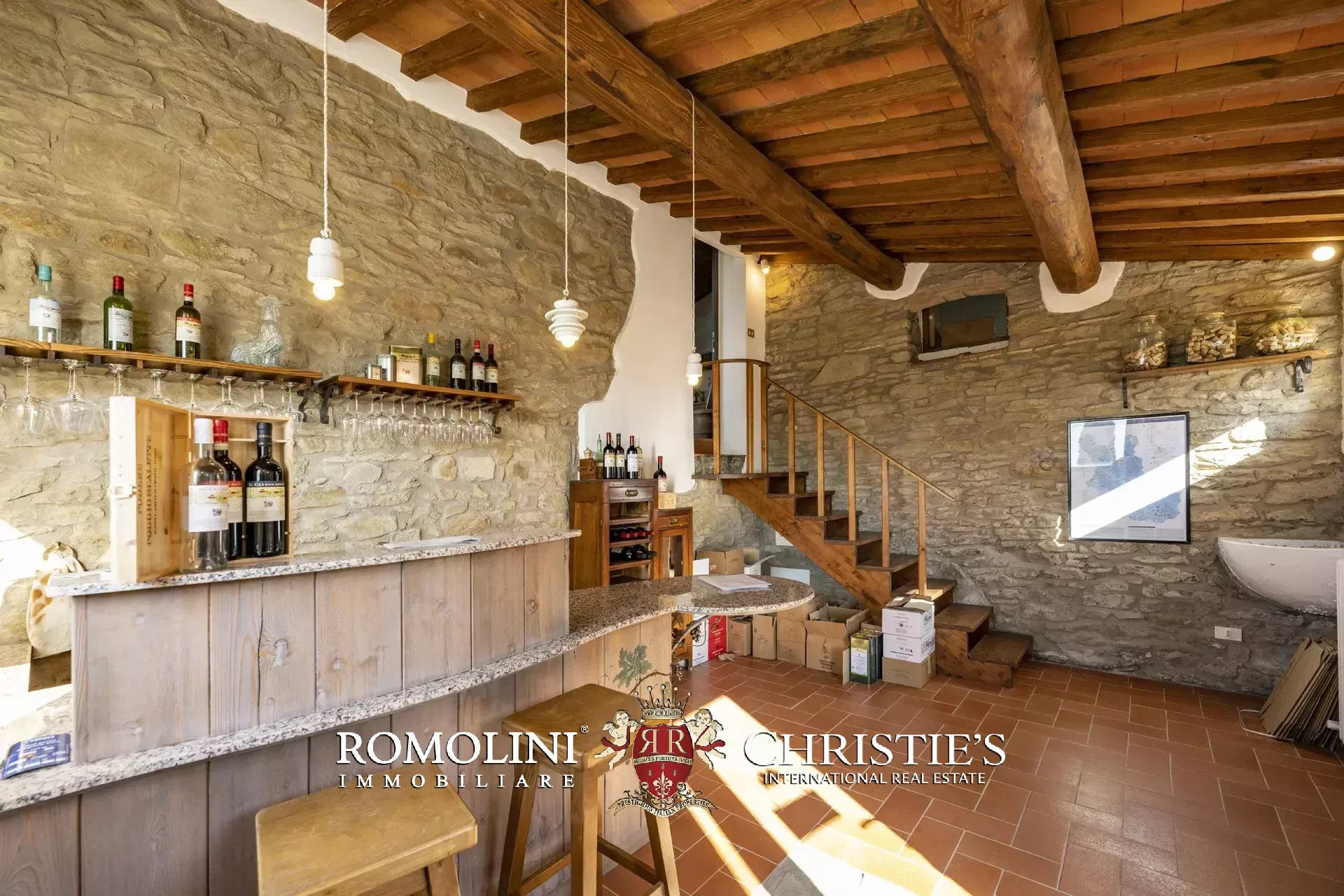 7 Bedroom Villa/Townhouse's Image 31