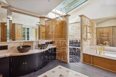 17th-Century Luxury Mas with Olive Grove for Sale in Grasse — photo 6 of 7
