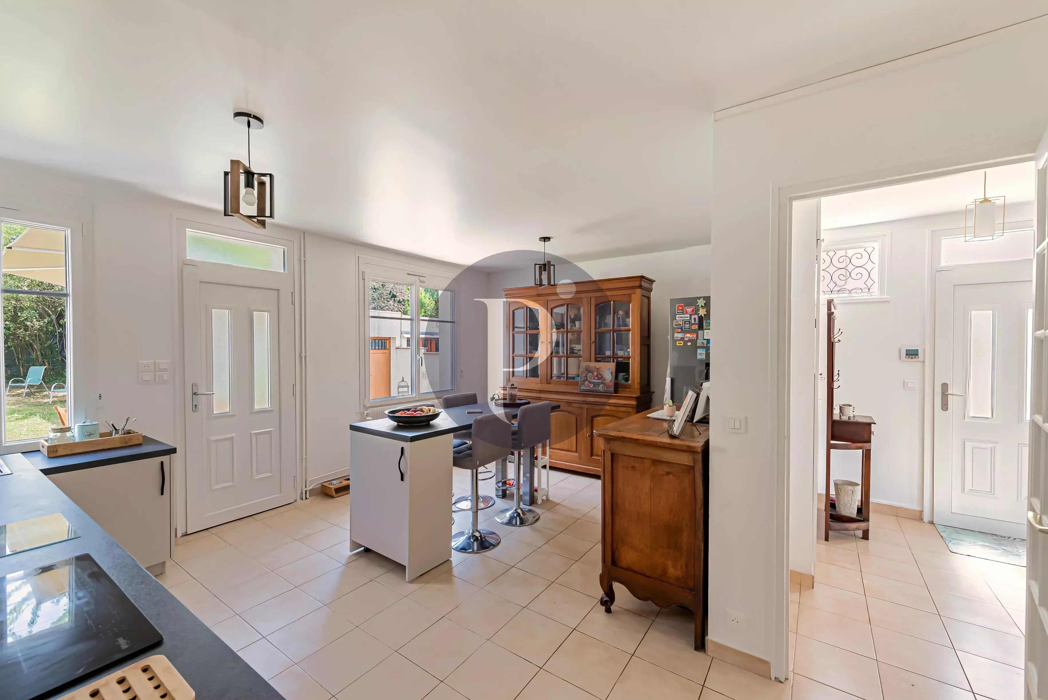 vente-maison-7-pieces-lhay-les-roses-87176632