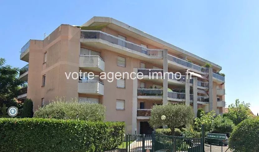Nice – Sainte Marguerite/ Location, 2p meublé, avec terrasse et parking