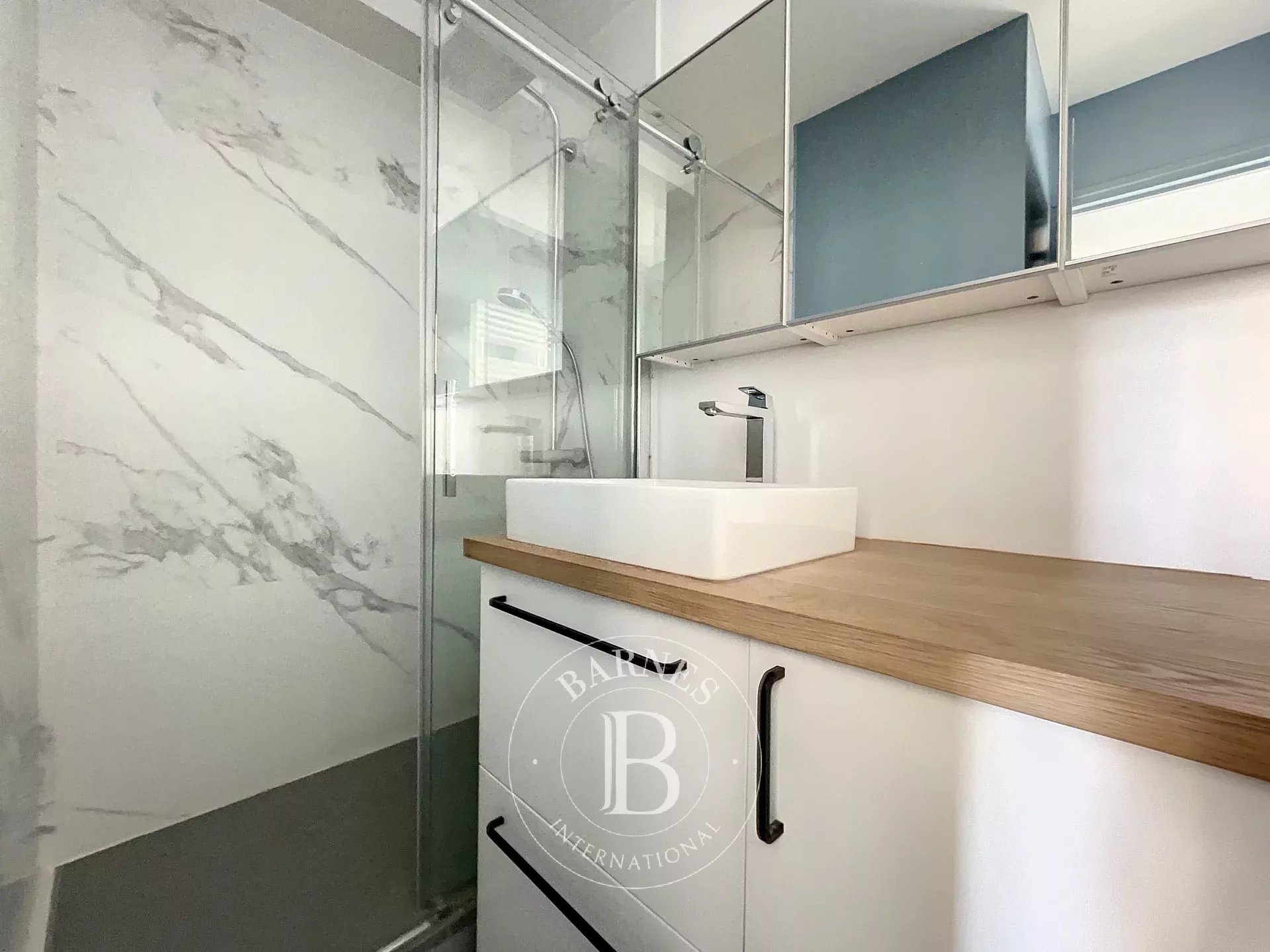 Daire Paris 16ème - picture 7