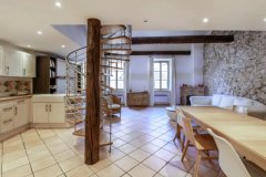 Villefranche-sur-Mer - Stunning Top-Floor Loft with Sea View — photo 7 of 7