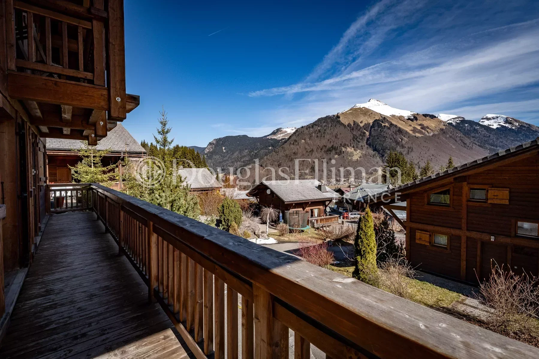 LA CÔTE-D&rsquo;ARBROZ – Chalet de 5 chambres - Image nᵒ3