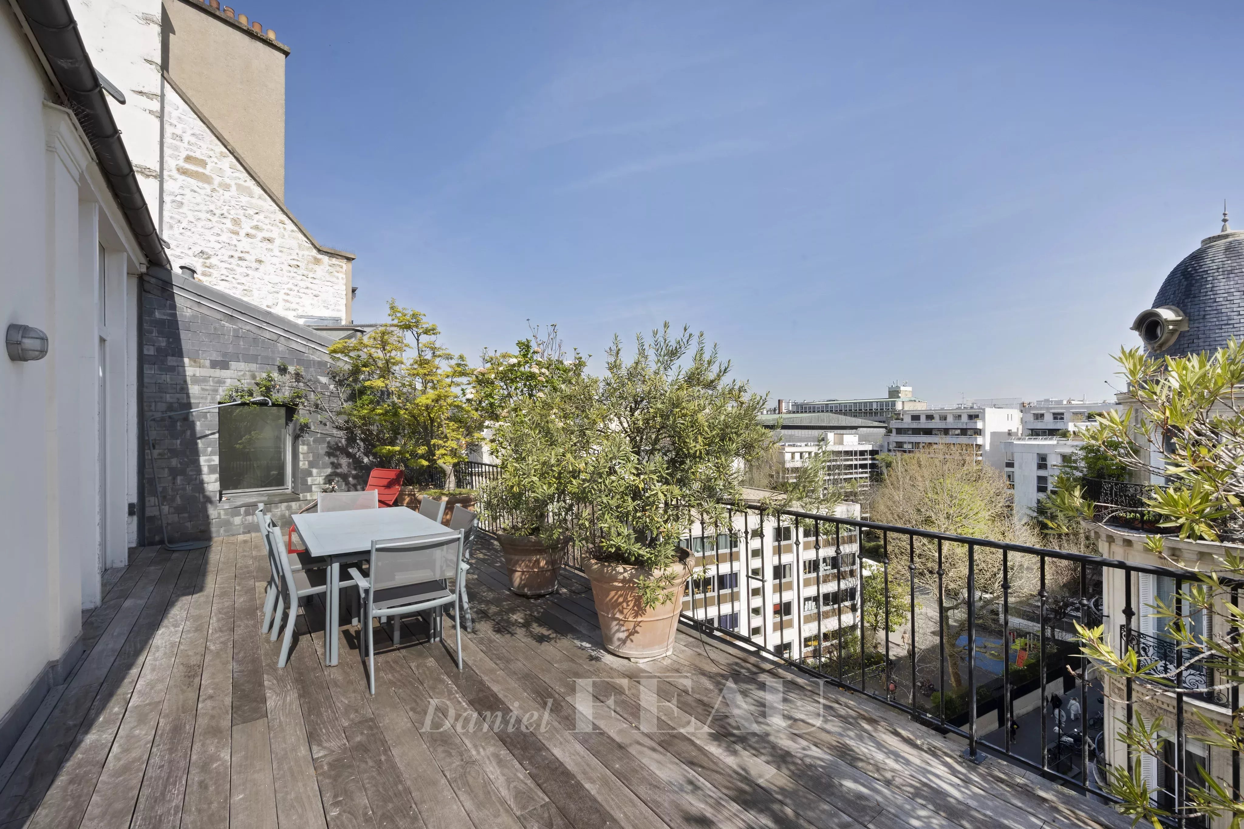 Sale Apartment Paris 6th