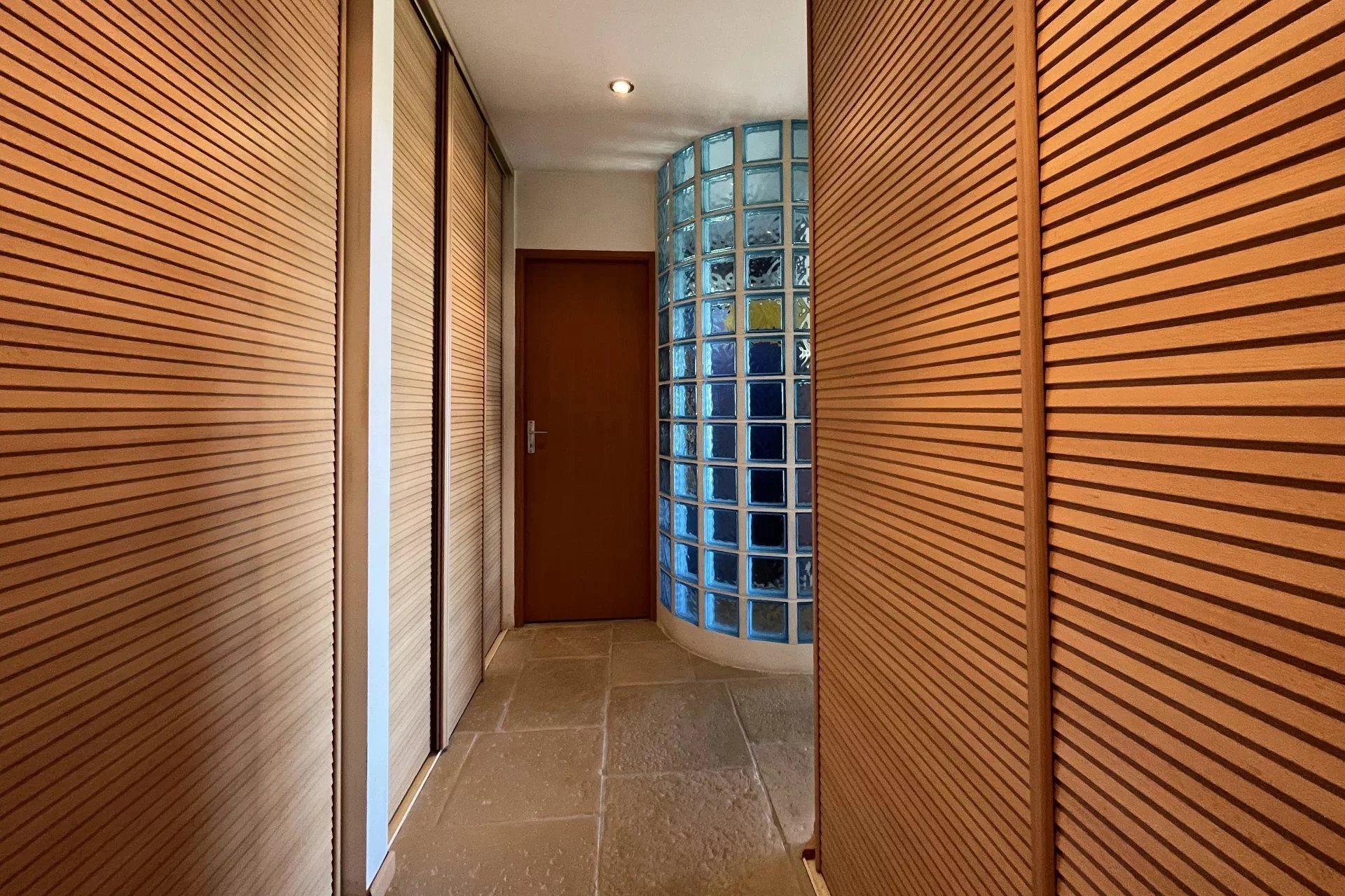 Single-storey villa on top location - SEILLANS