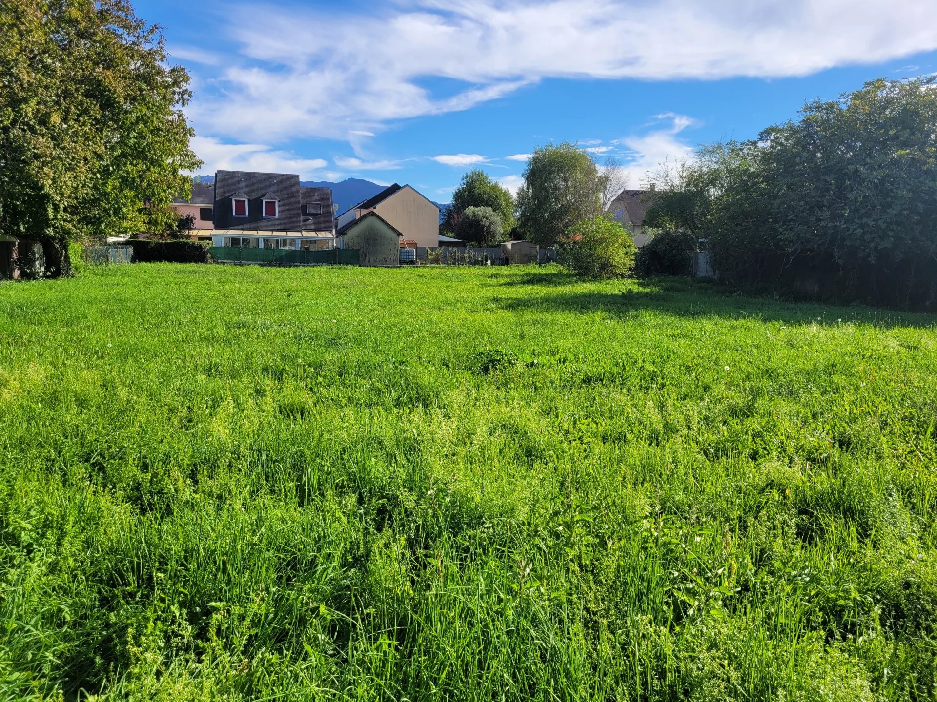 Magnifique terrain en quartier Sainte Marie