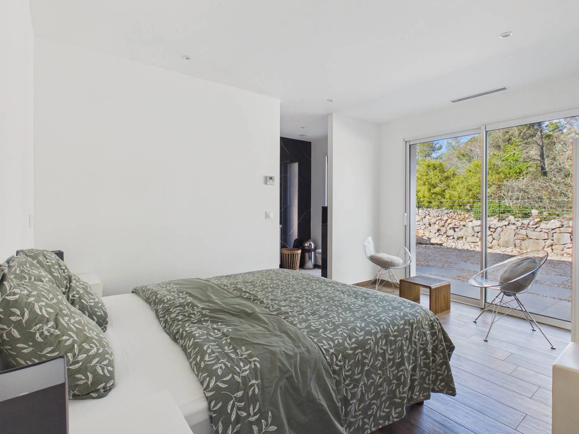 MODERN SINGLE-STOREY VILLA - FAYENCE