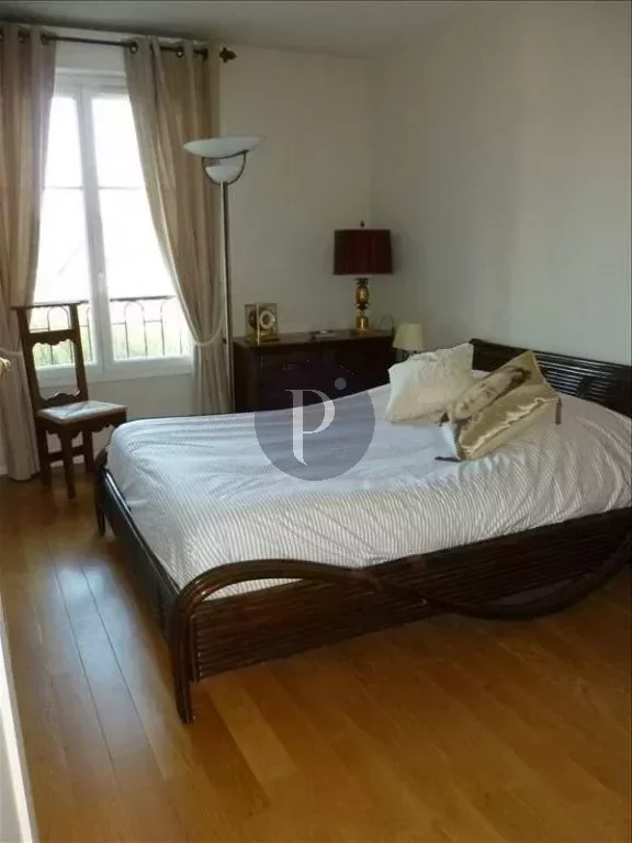 vente-appartement-4-pieces-le-plessis-robinson-83872202