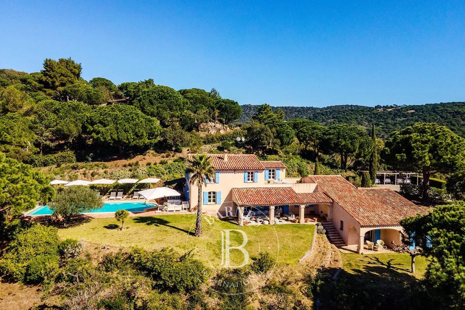 Maison La Croix-Valmer  -  ref 85834077 (picture 1)
