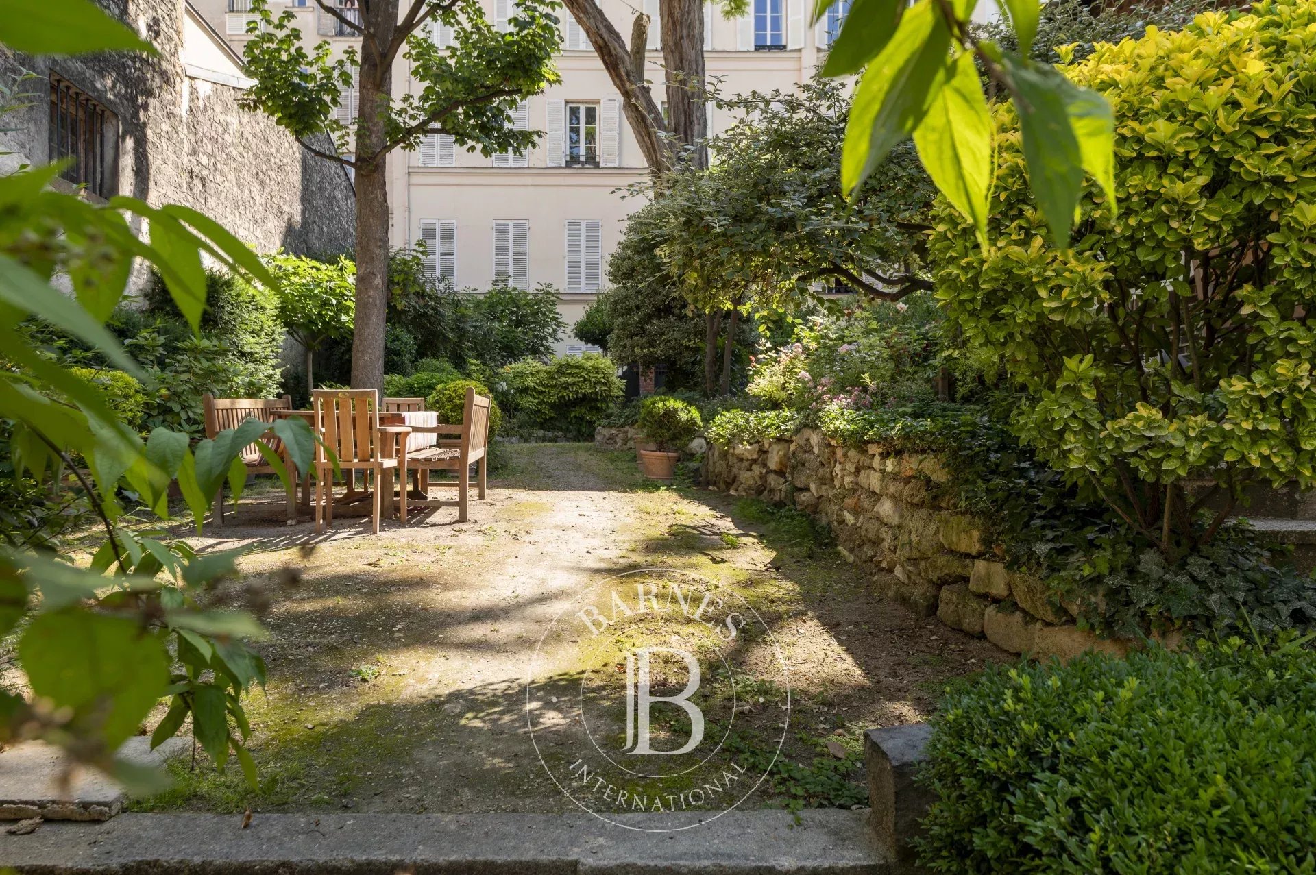 Paris  - House 4 Bedrooms - picture 4