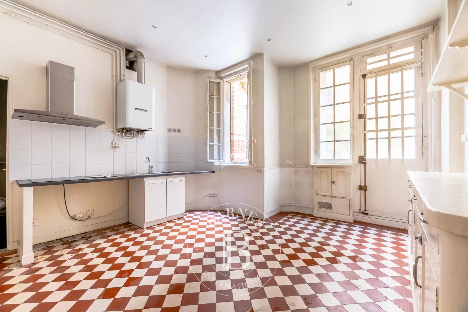 Daire Paris 8ème - picture 13