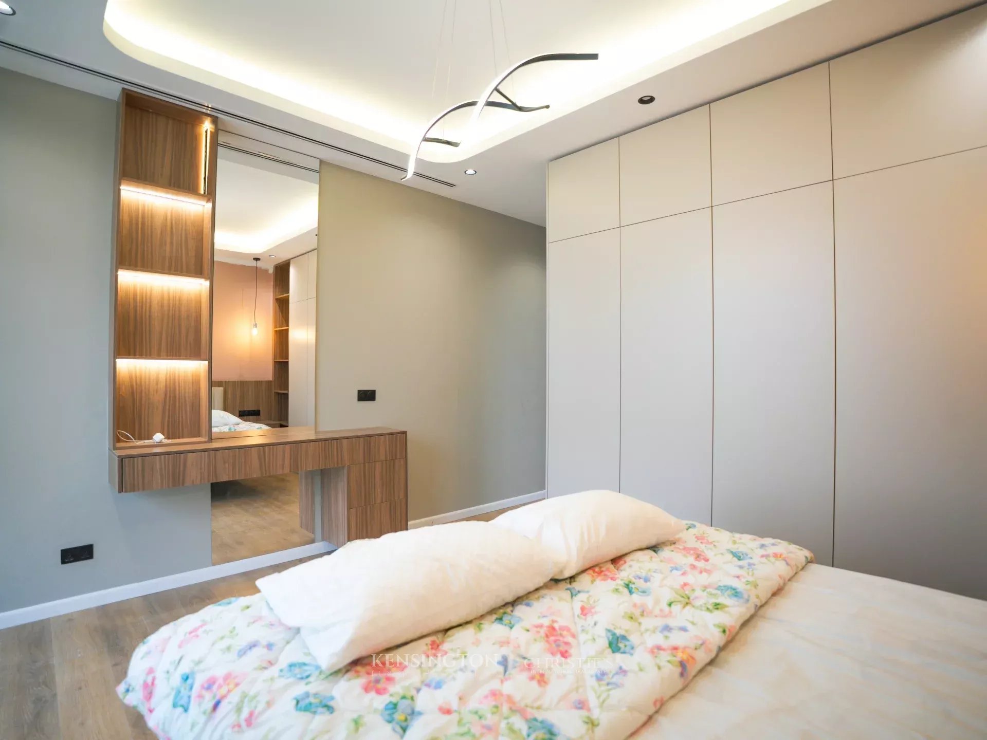 4 Bedroom Villa/Townhouse's Image 34