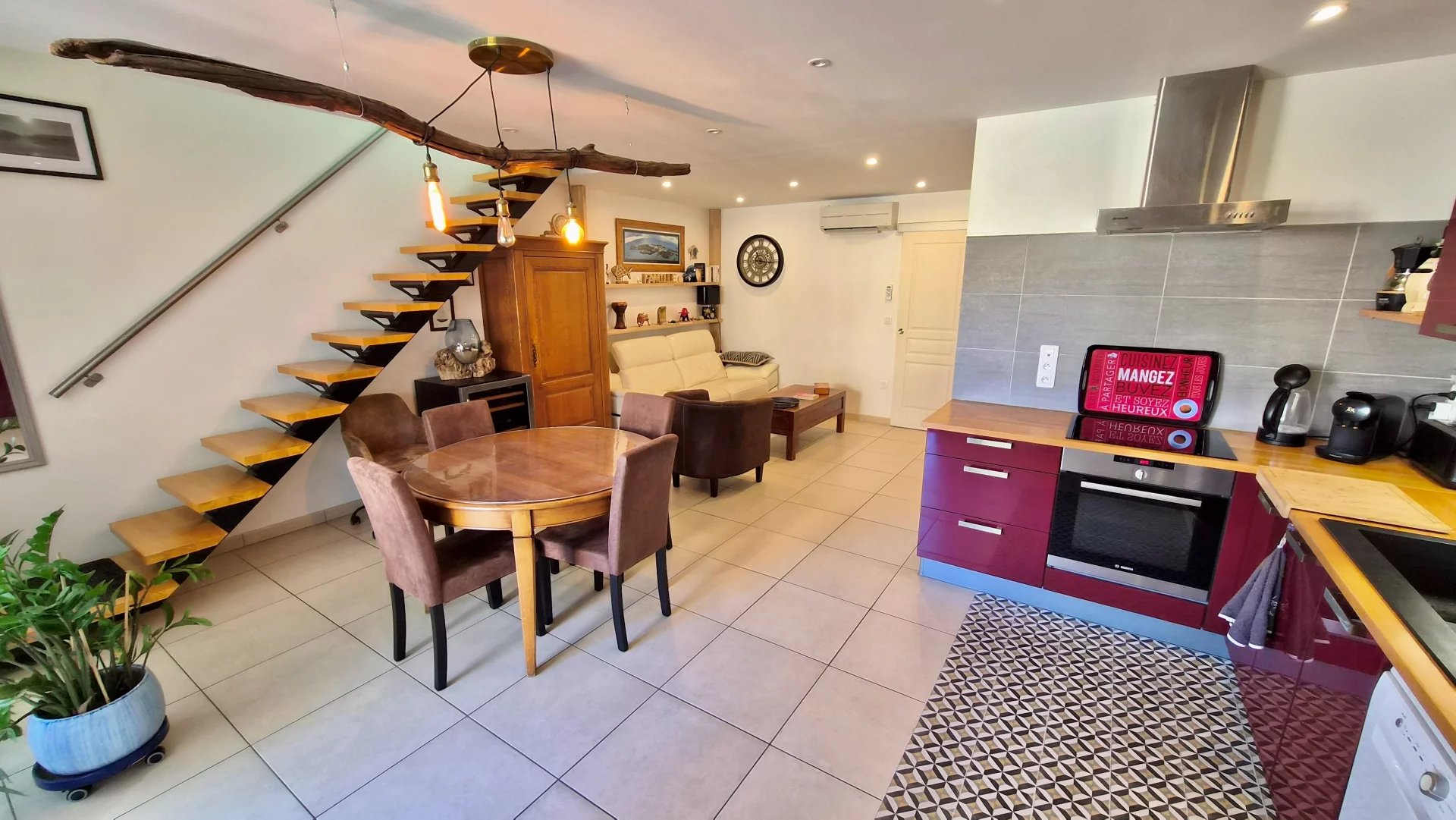 Agence immobilière de 