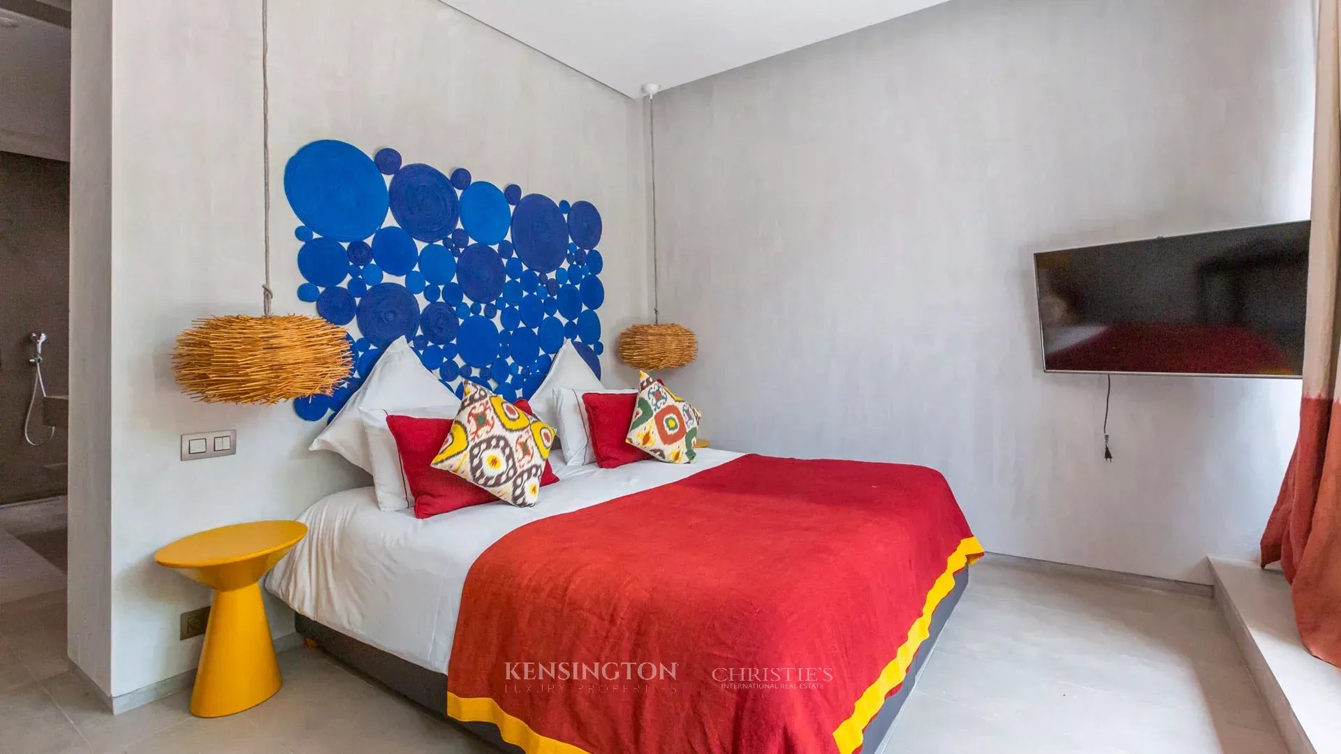 6 Bedroom Villa/Townhouse's Image 53