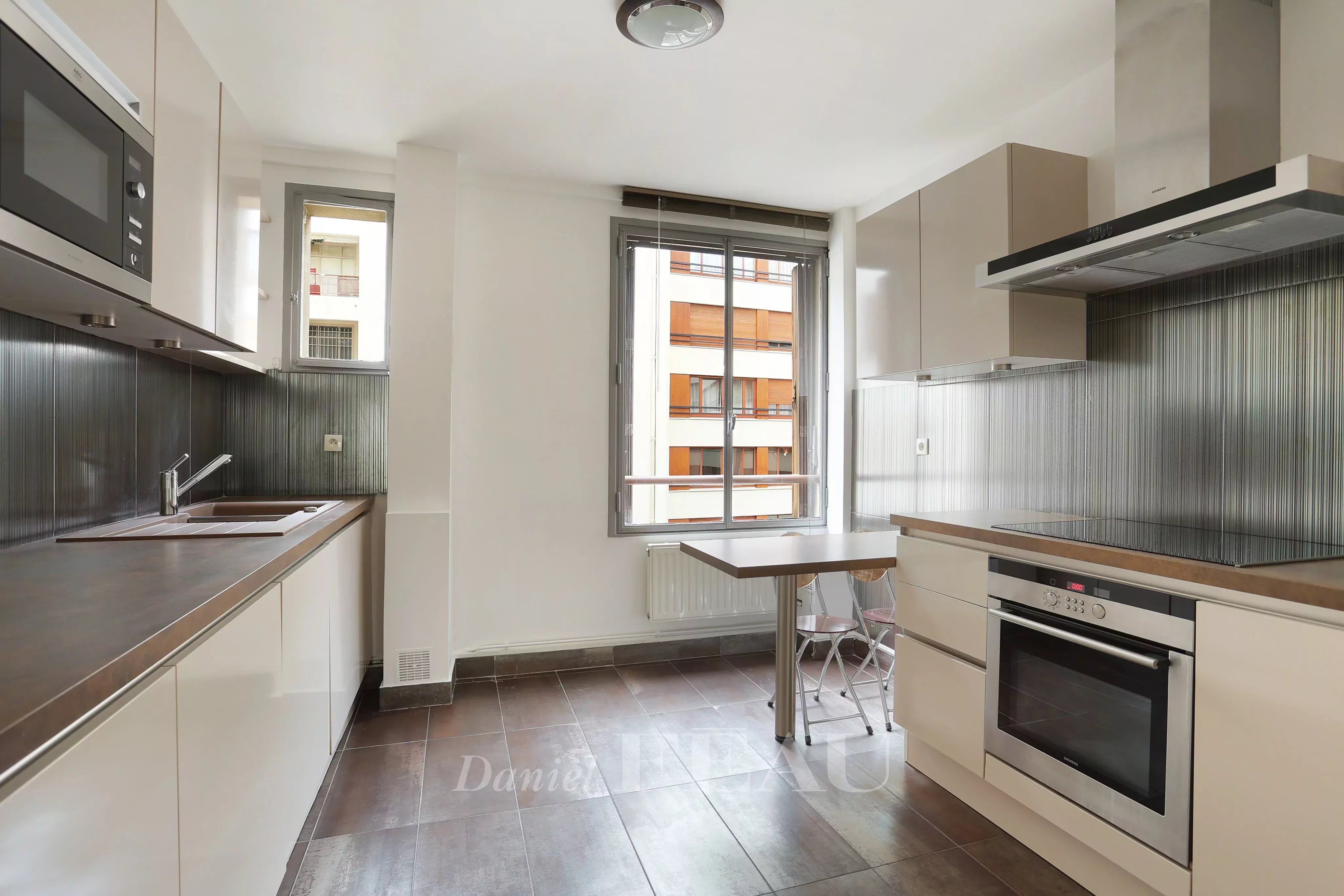 Rental Apartment Paris 17th