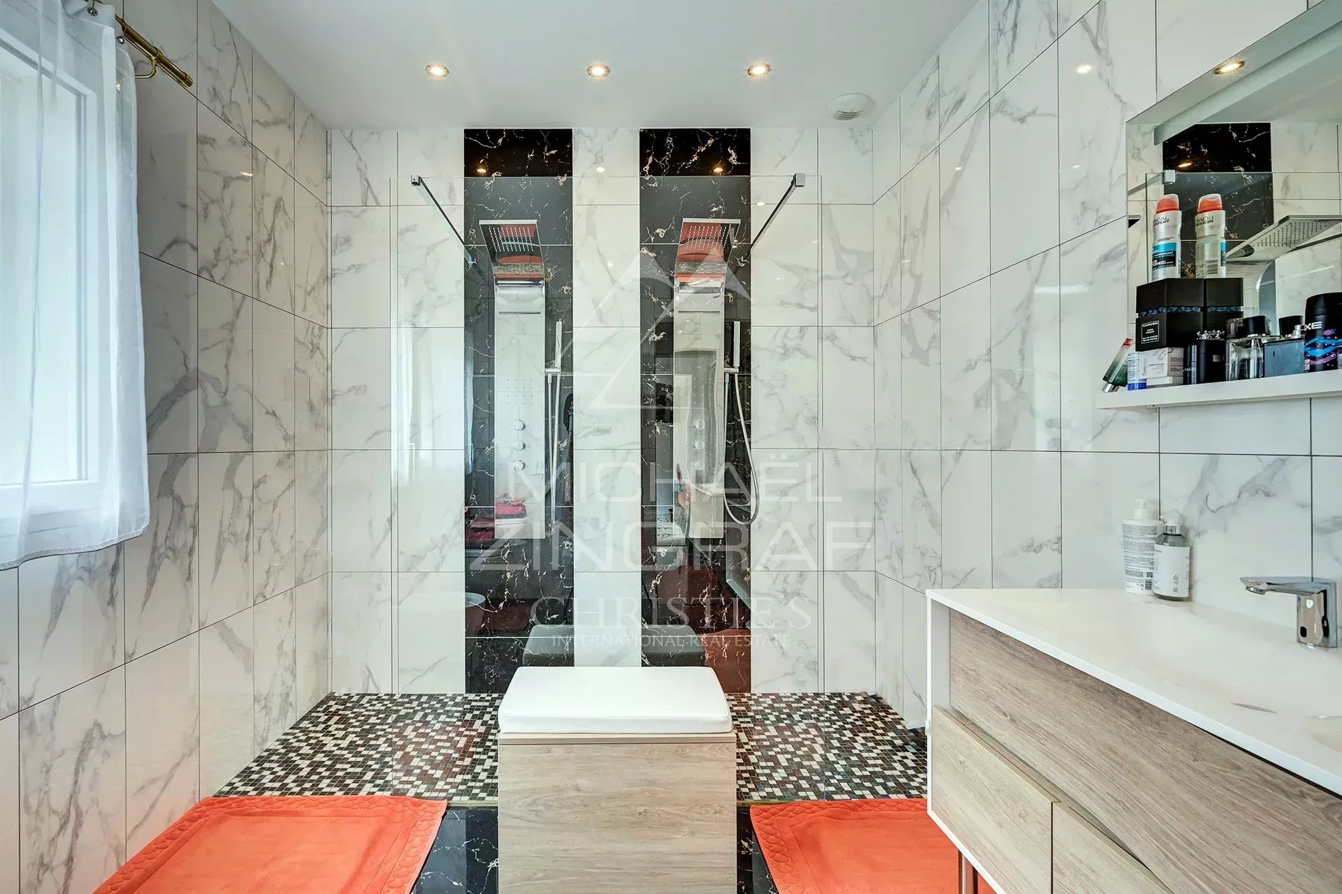 4 Bedroom Villa/Townhouse's Image 15