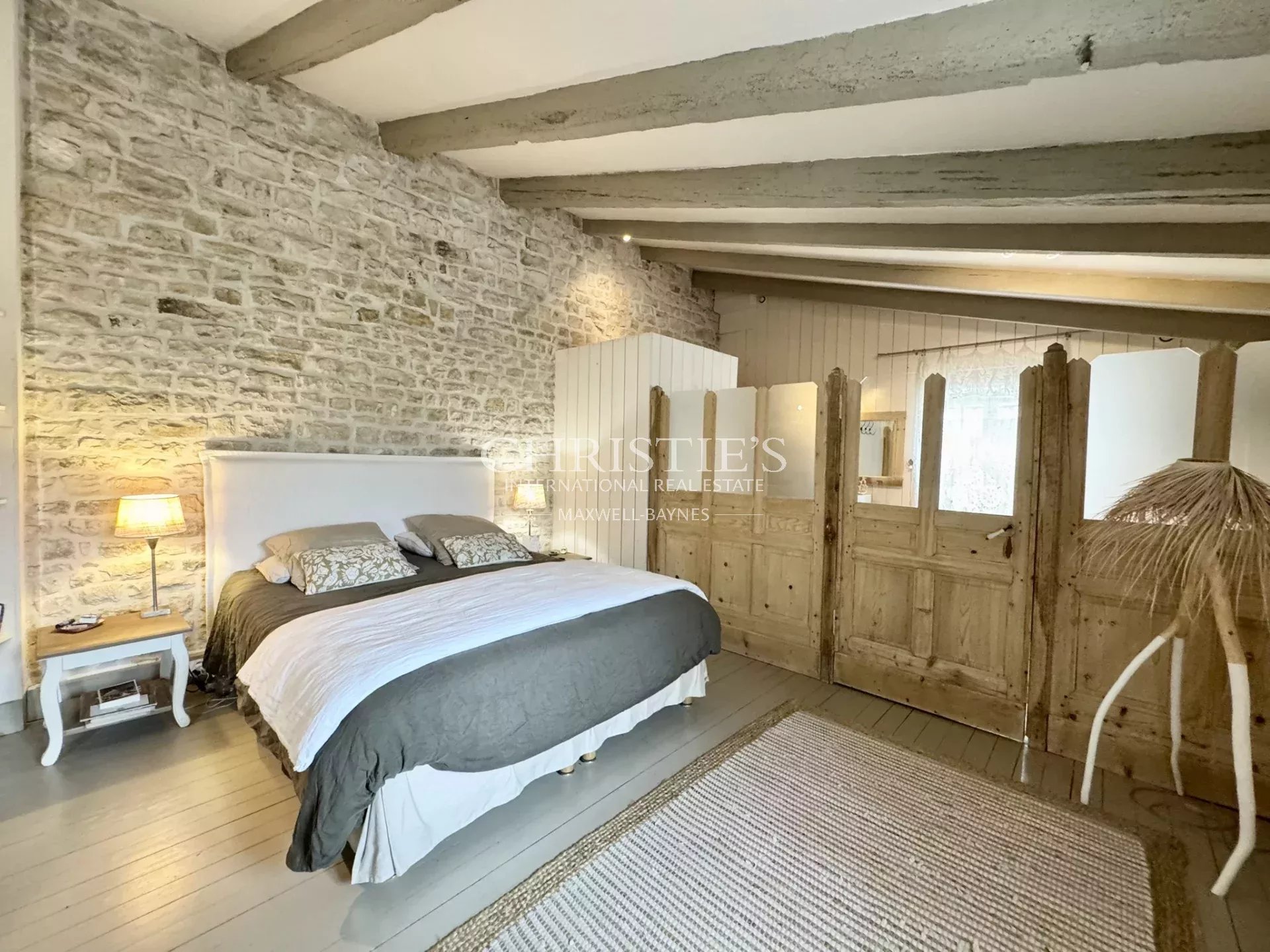 5 Bedroom Villa/Townhouse's Image 13