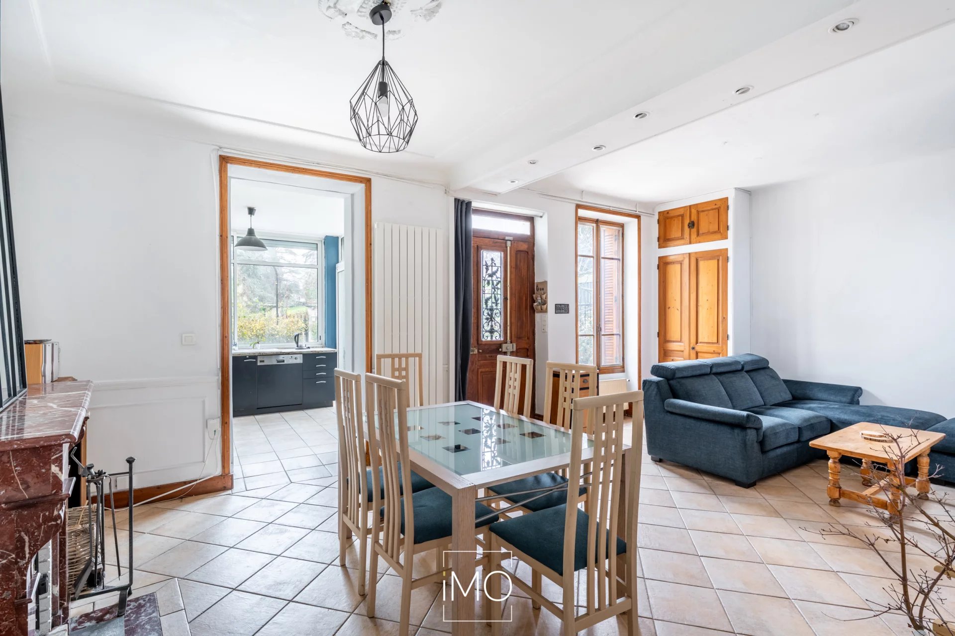 Maison de 103 m² avec jardin à Chasselay