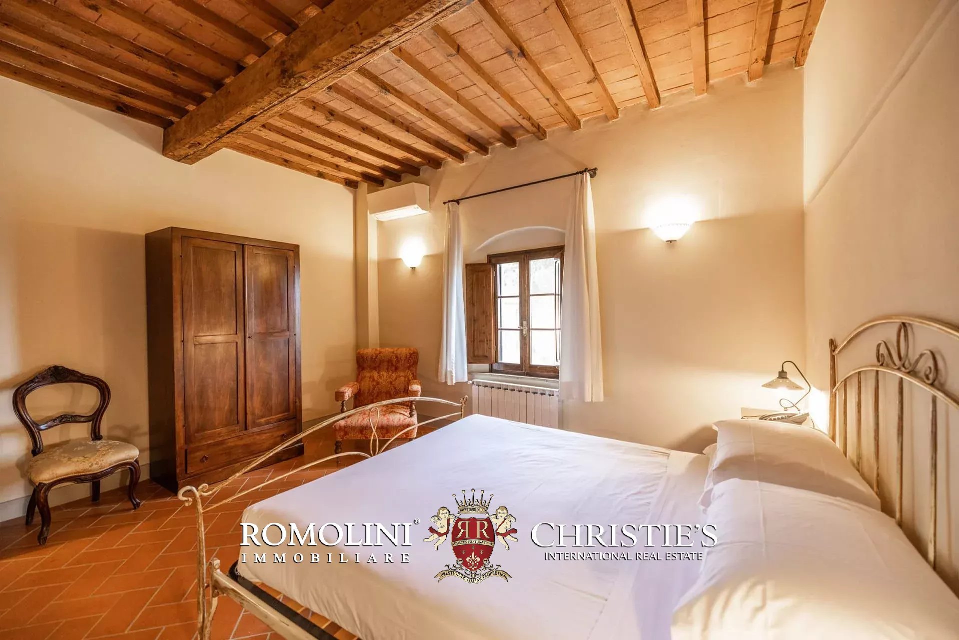 37 Bedroom Villa/Townhouse's Image 93