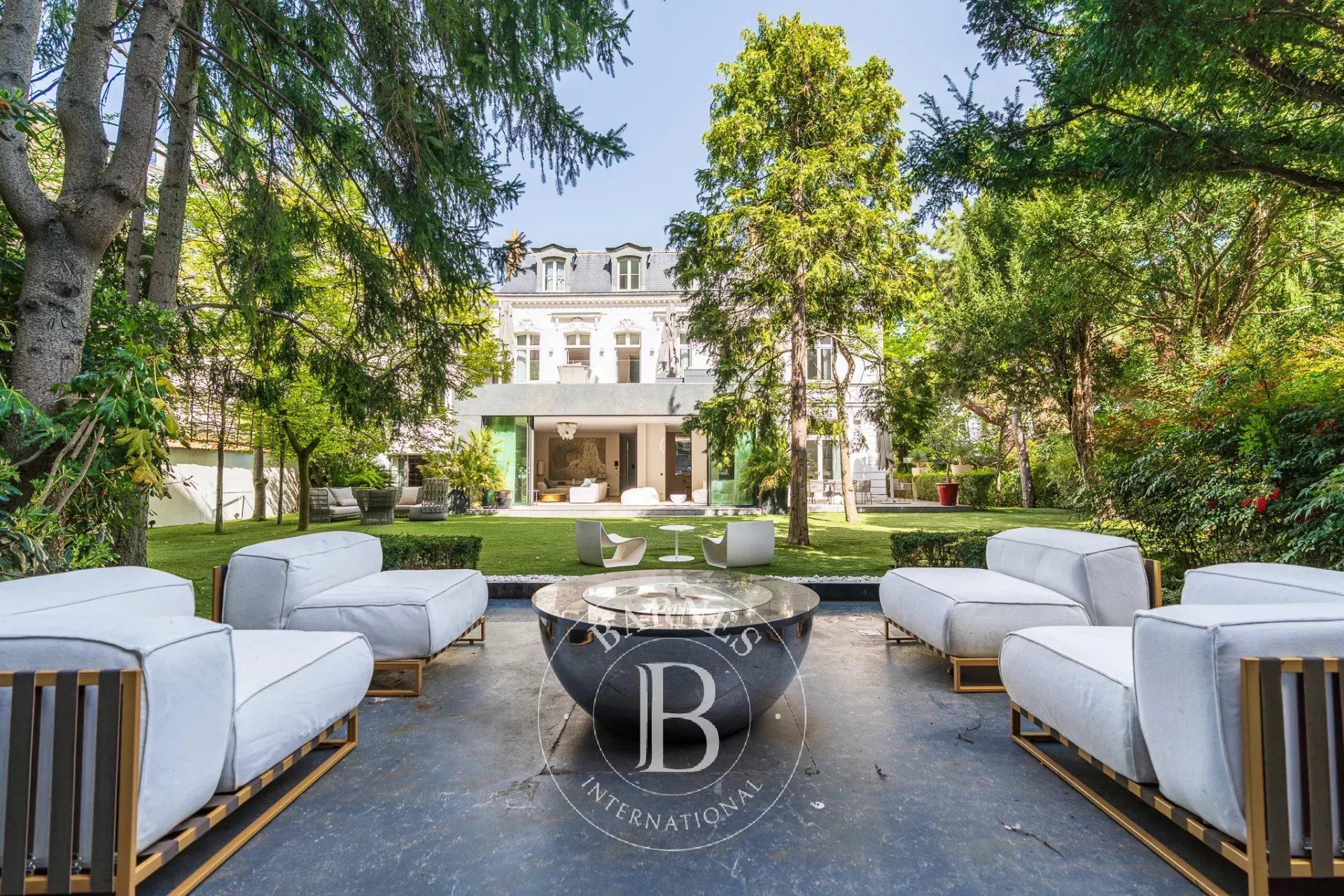 Paris  - Mansion 8 Bedrooms - picture 6