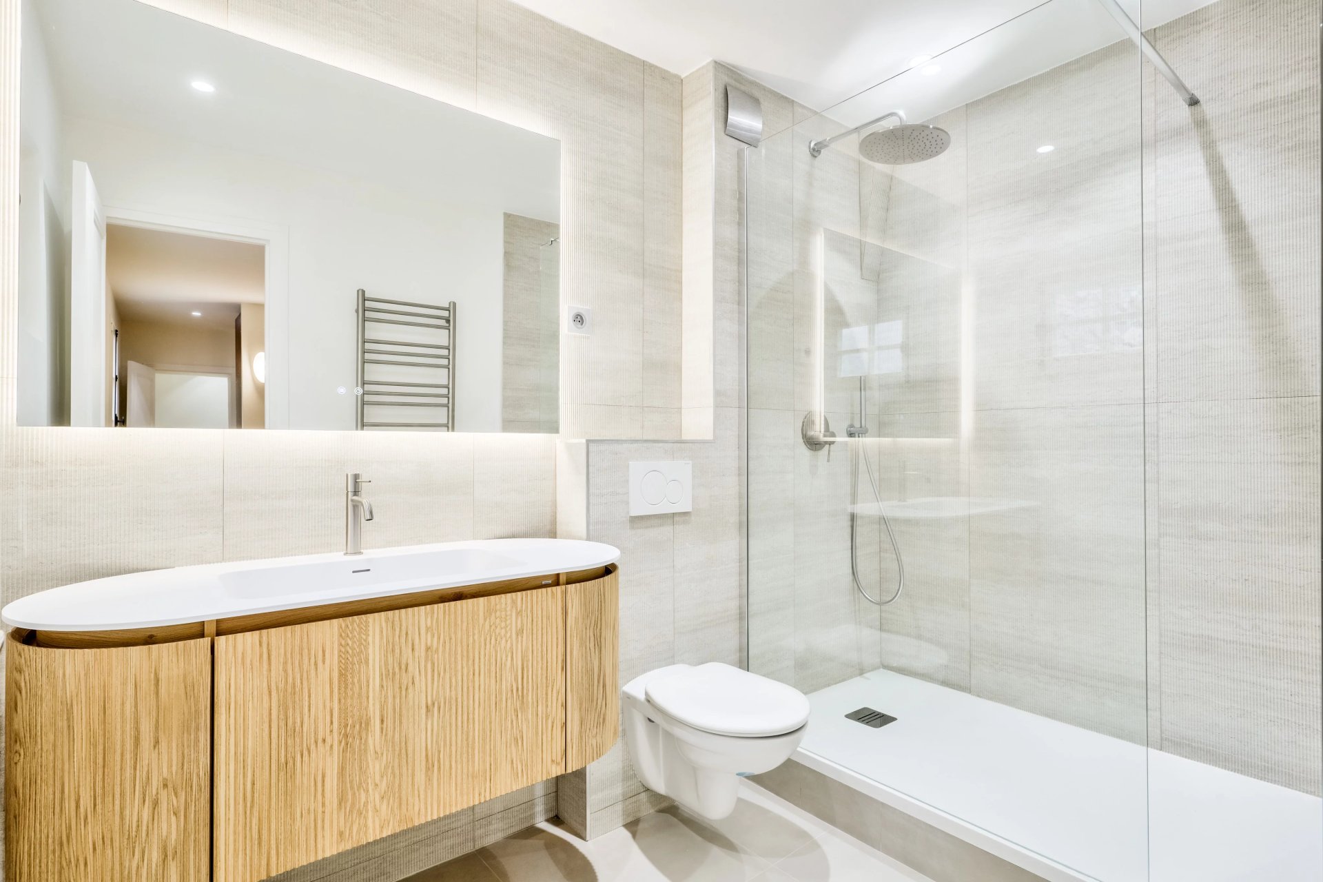 2 Bedroom Apartment/Flat's Image 12