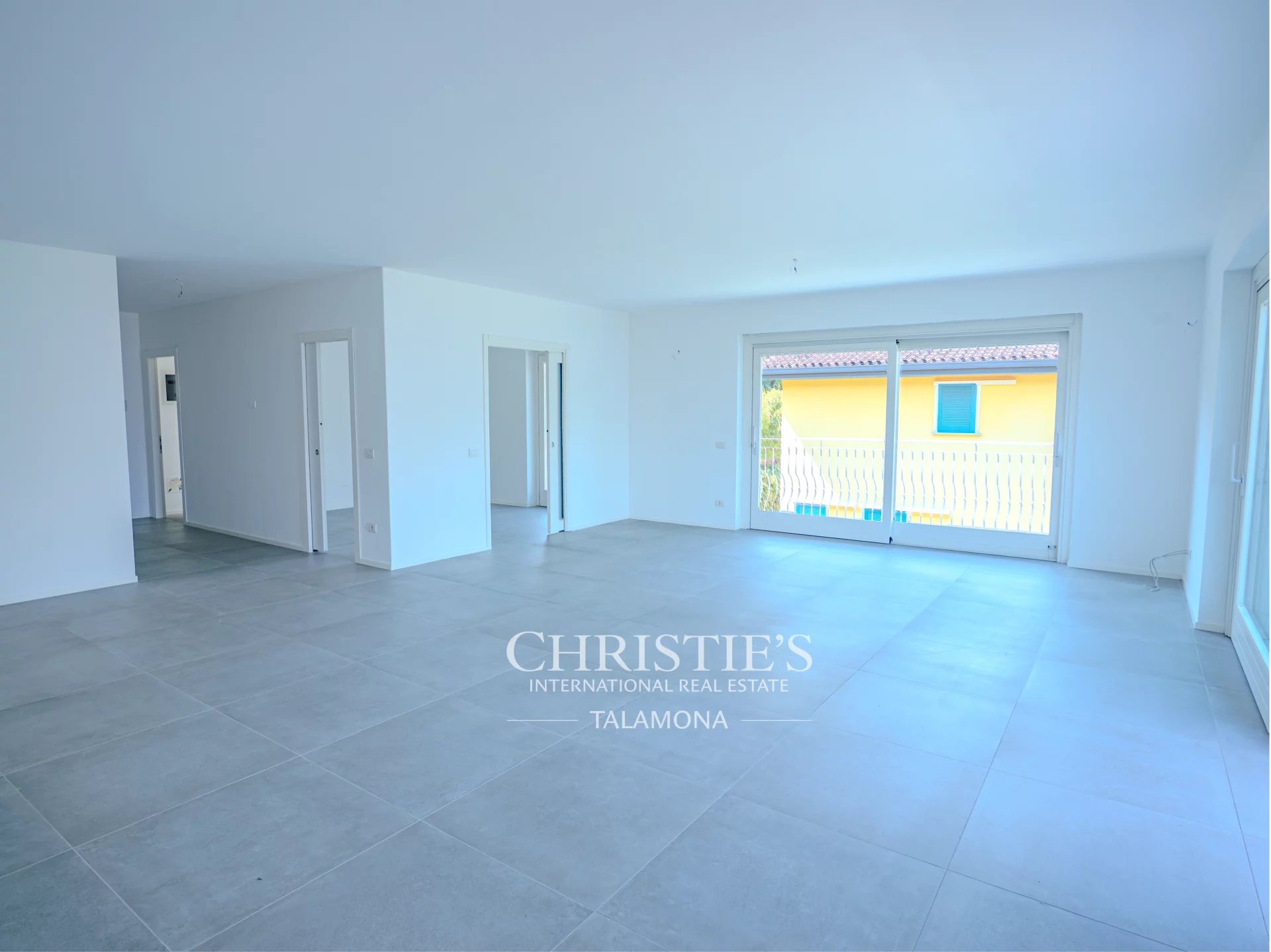 3 Bedroom Apartment/Flat's Image 5
